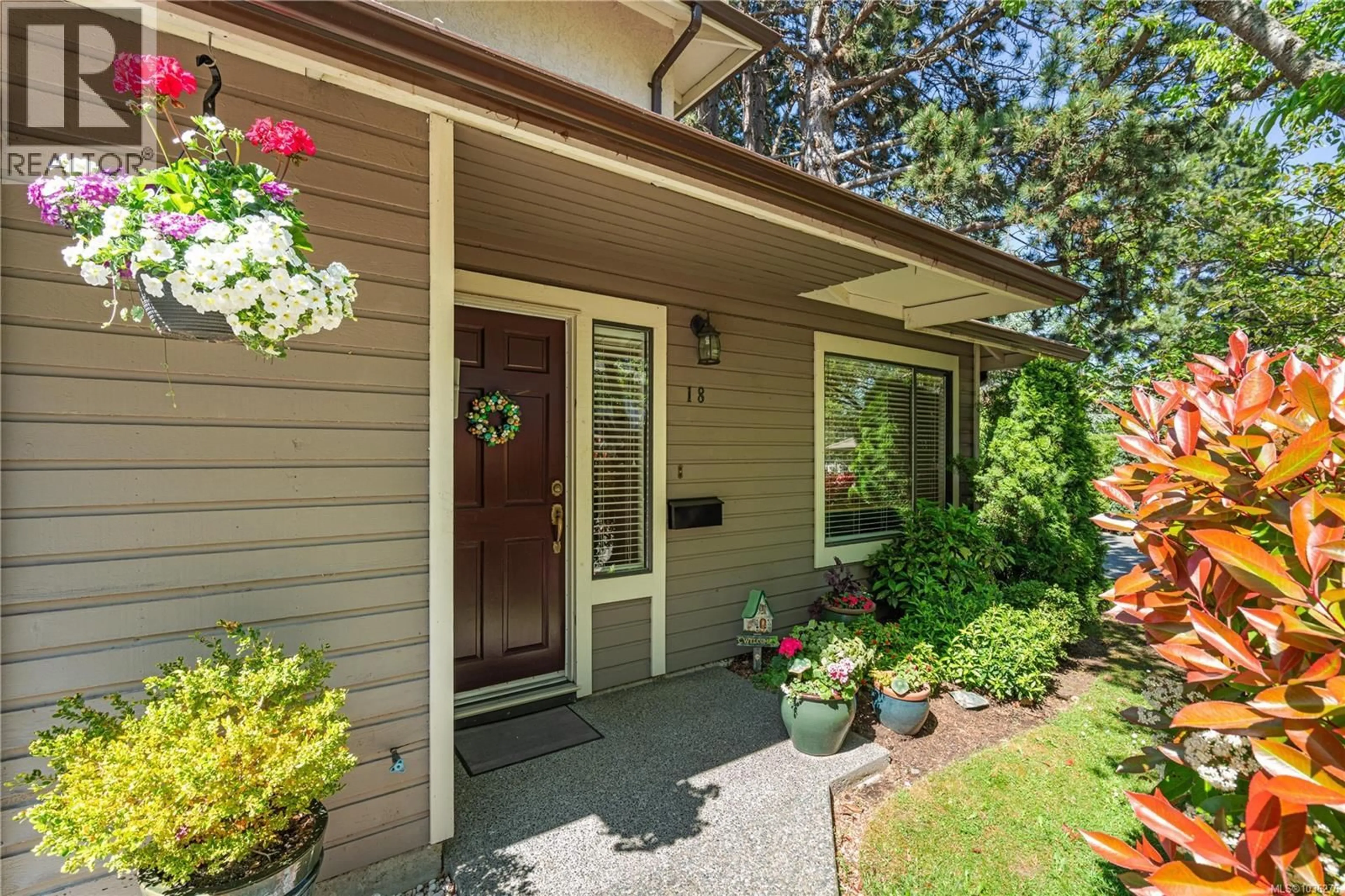Unknown for 18 - 1309 MCKENZIE AVENUE, Saanich British Columbia V8P2M1