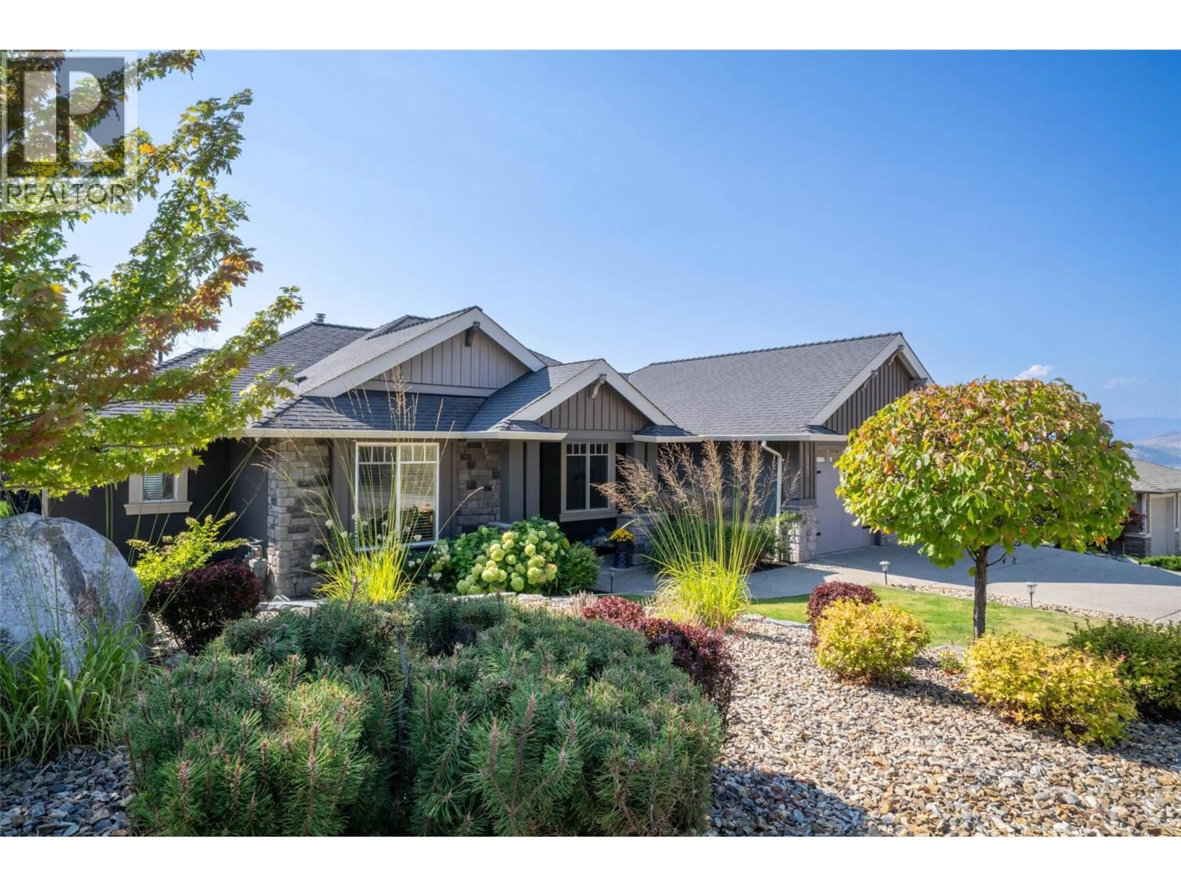 Home with vinyl exterior material, street for 6905 FOOTHILLS DRIVE, Vernon British Columbia V1B4B1