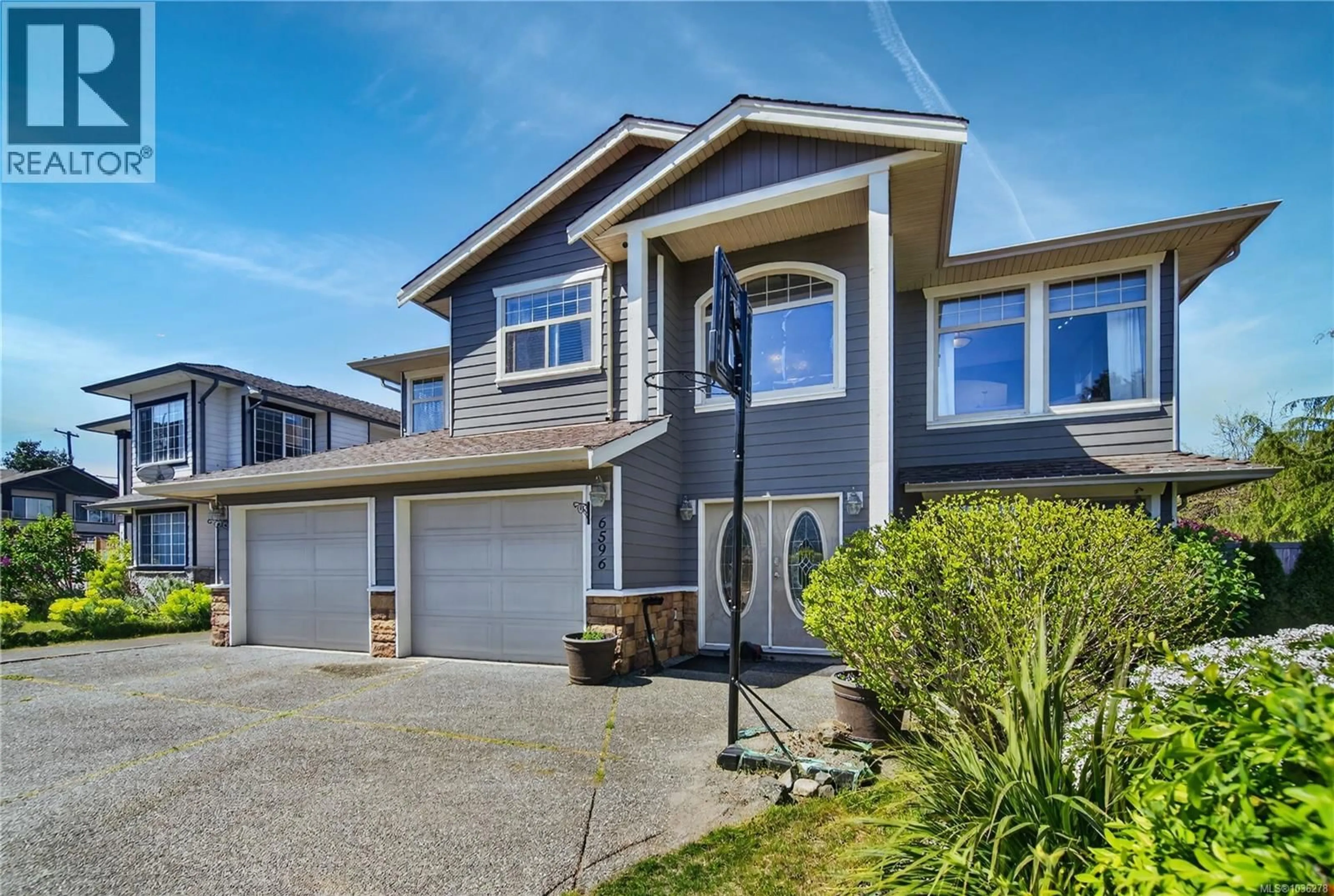 Home with vinyl exterior material, street for 6596 KESTREL CRESCENT, Nanaimo British Columbia V9V1V9
