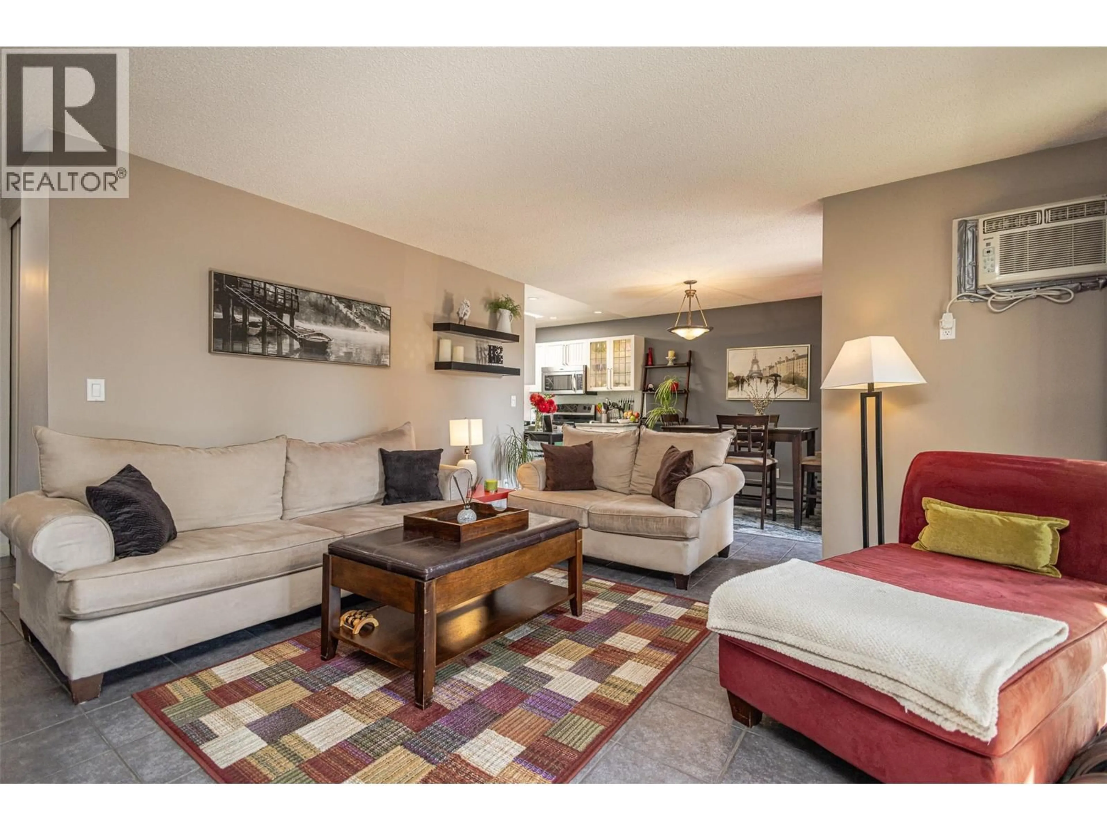 Living room with furniture, unknown for 60 - 310 YORKTON AVENUE, Penticton British Columbia V2Q6Z8