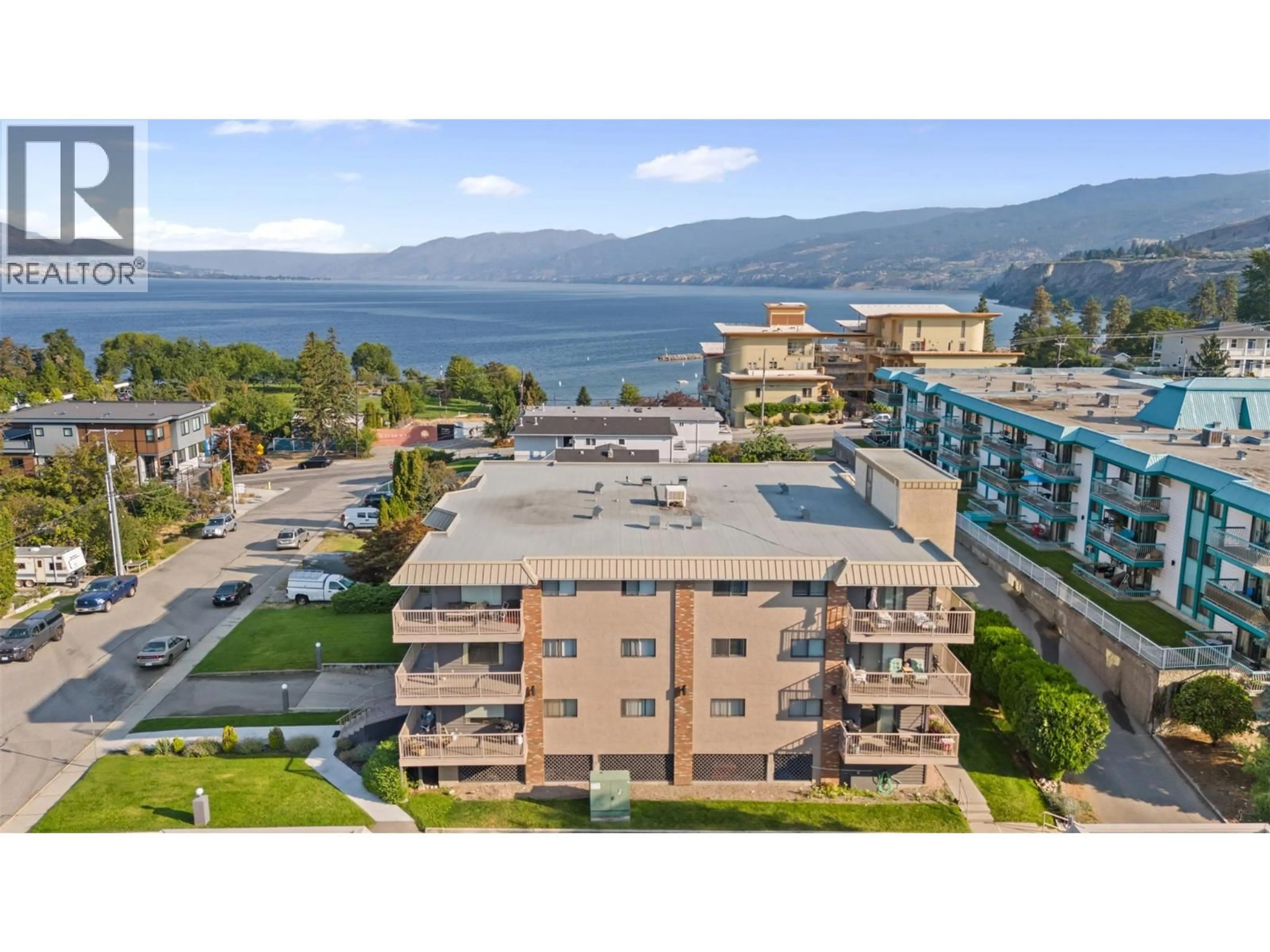 A pic from outside/outdoor area/front of a property/back of a property/a pic from drone, water/lake/river/ocean view for 204 - 84 VAN HORNE STREET, Penticton British Columbia V2A4J8