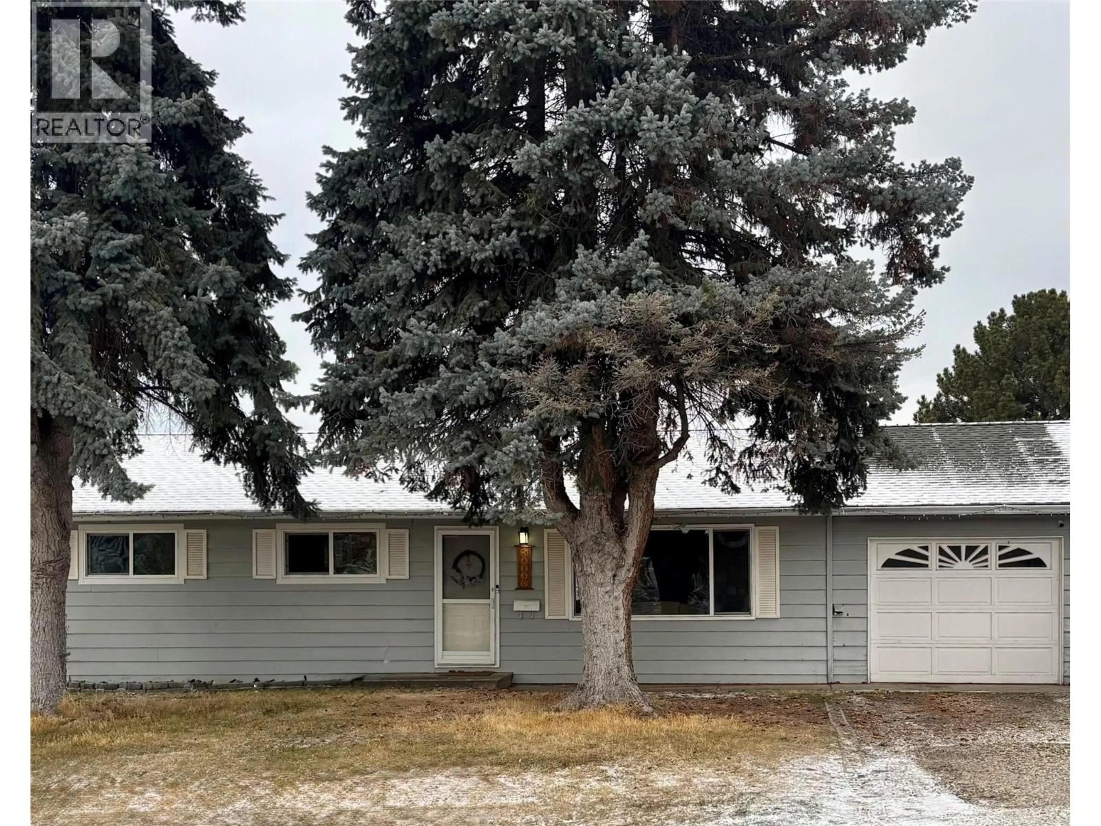 Home with vinyl exterior material, street for 4840 SCOTTY CREEK ROAD, Kelowna British Columbia V1X6J8