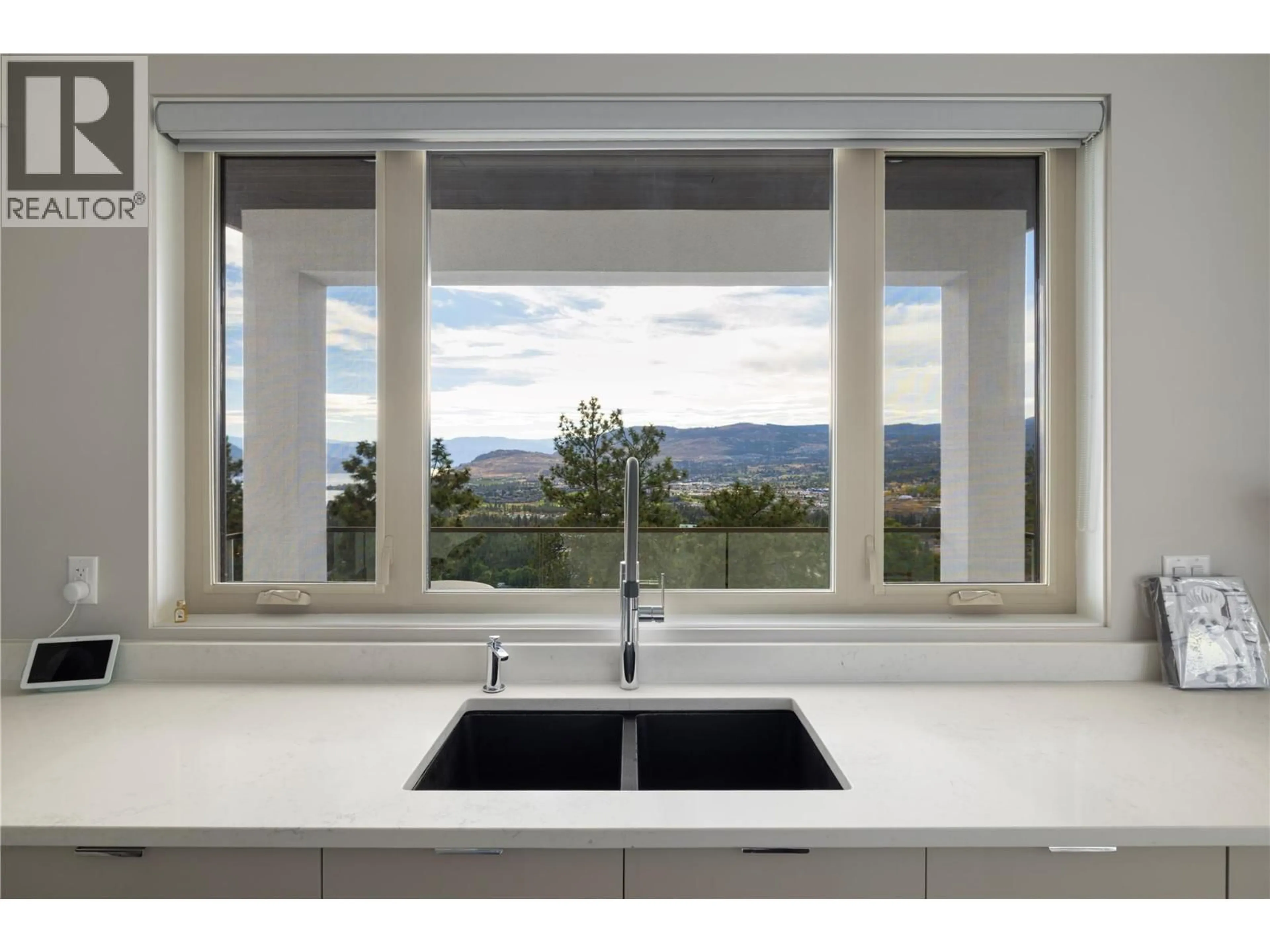Contemporary kitchen, ceramic/tile floor for 3301 VINEYARD VIEW DRIVE, West Kelowna British Columbia V4T3M3
