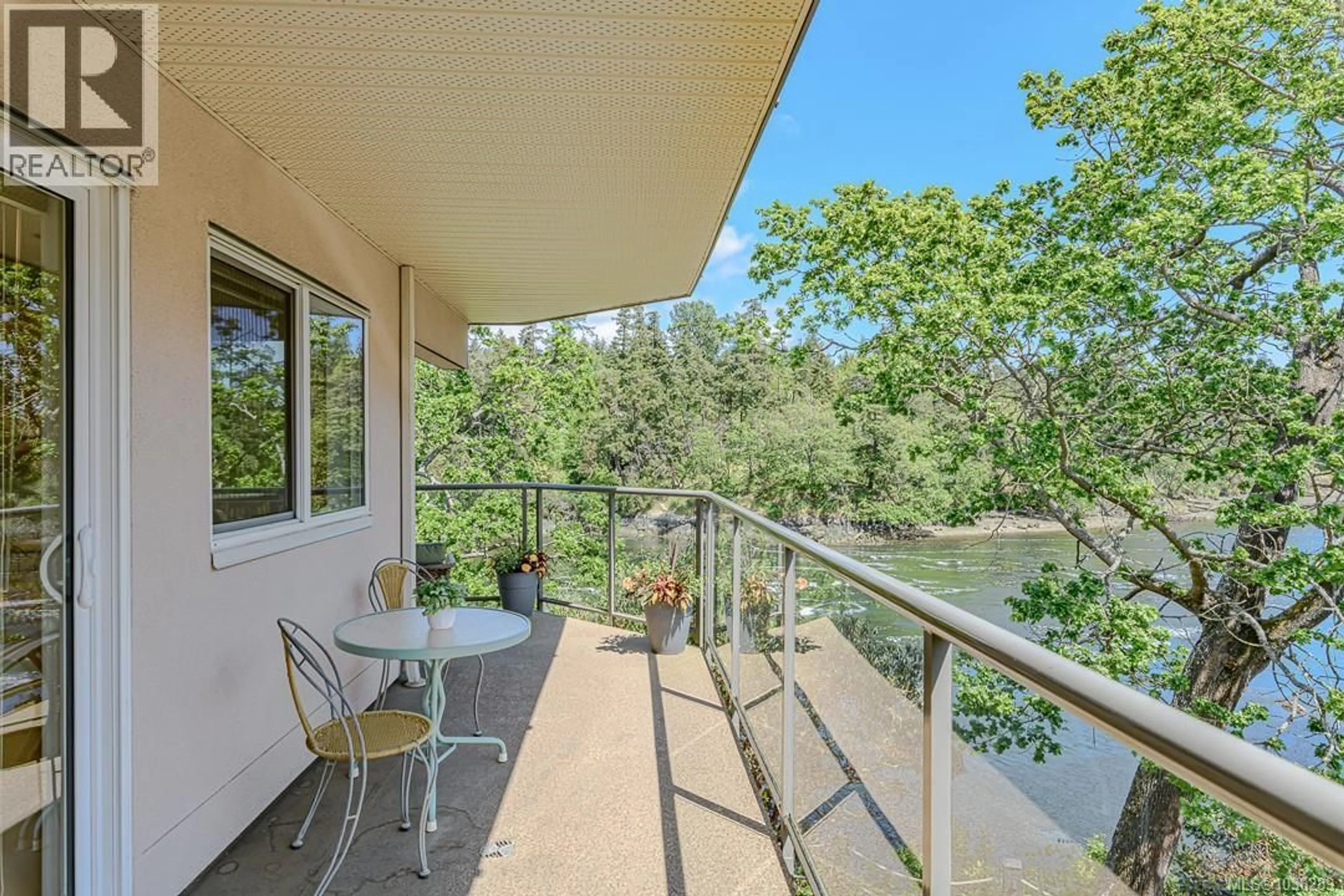 Balcony in the apartment, water/lake/river/ocean view for 104 - 1085 TILLICUM ROAD, Esquimalt British Columbia V9A7M3