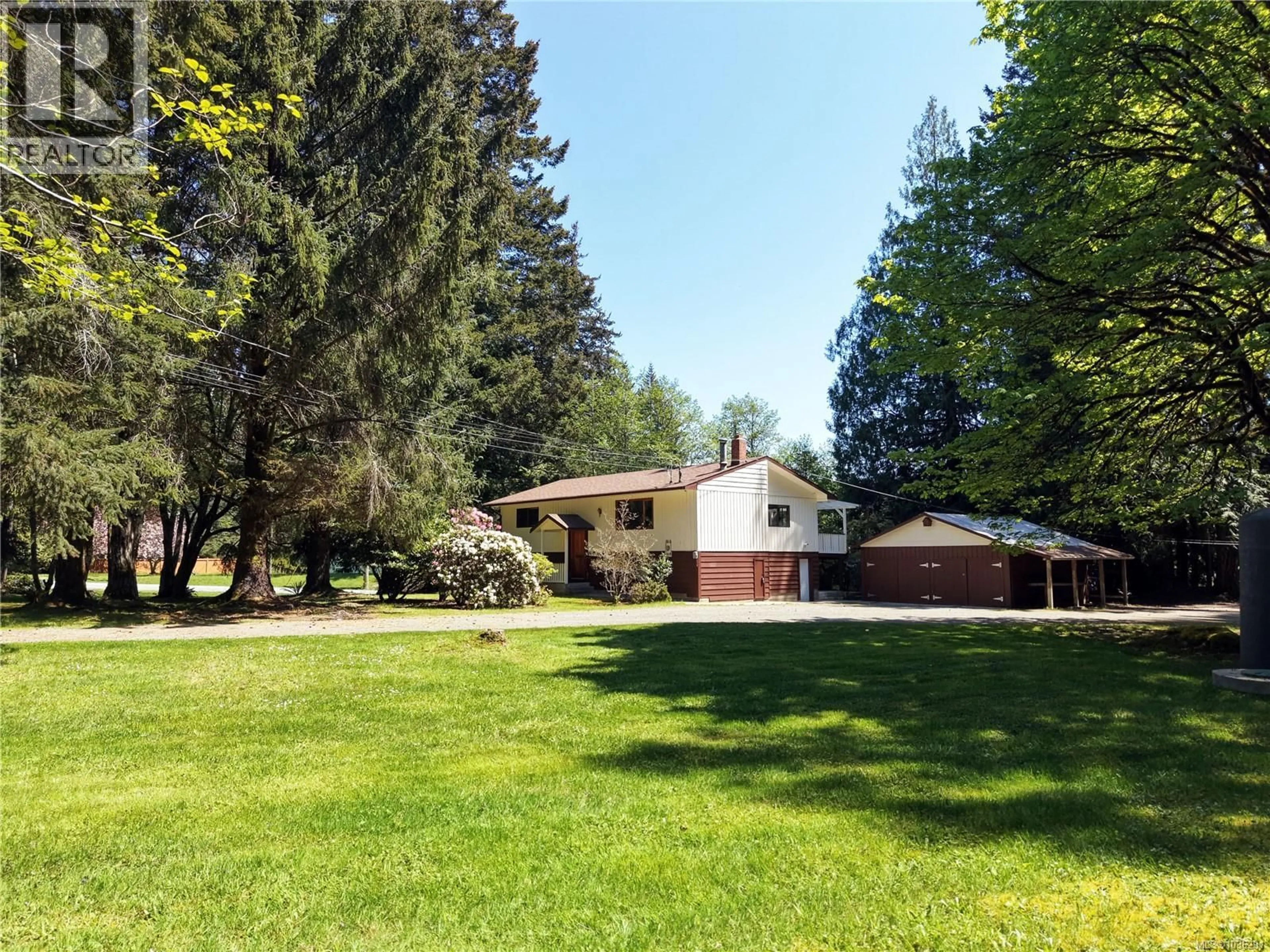 A pic from outside/outdoor area/front of a property/back of a property/a pic from drone, unknown for 3384 OTTER POINT ROAD, Sooke British Columbia V9Z0J9