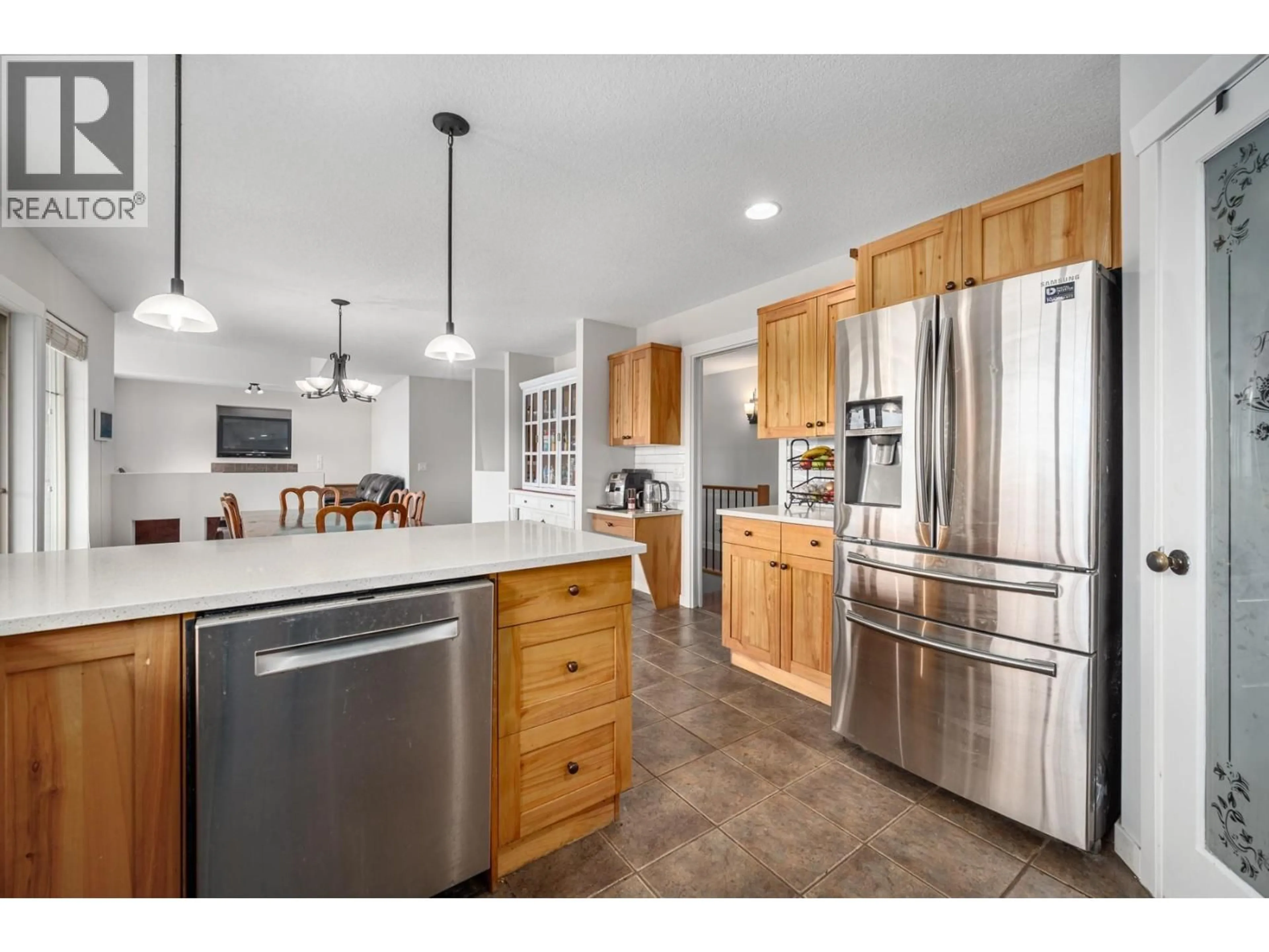 Open concept kitchen, unknown for 2592 WILLOWBRAE DRIVE, Kamloops British Columbia V1S2B2