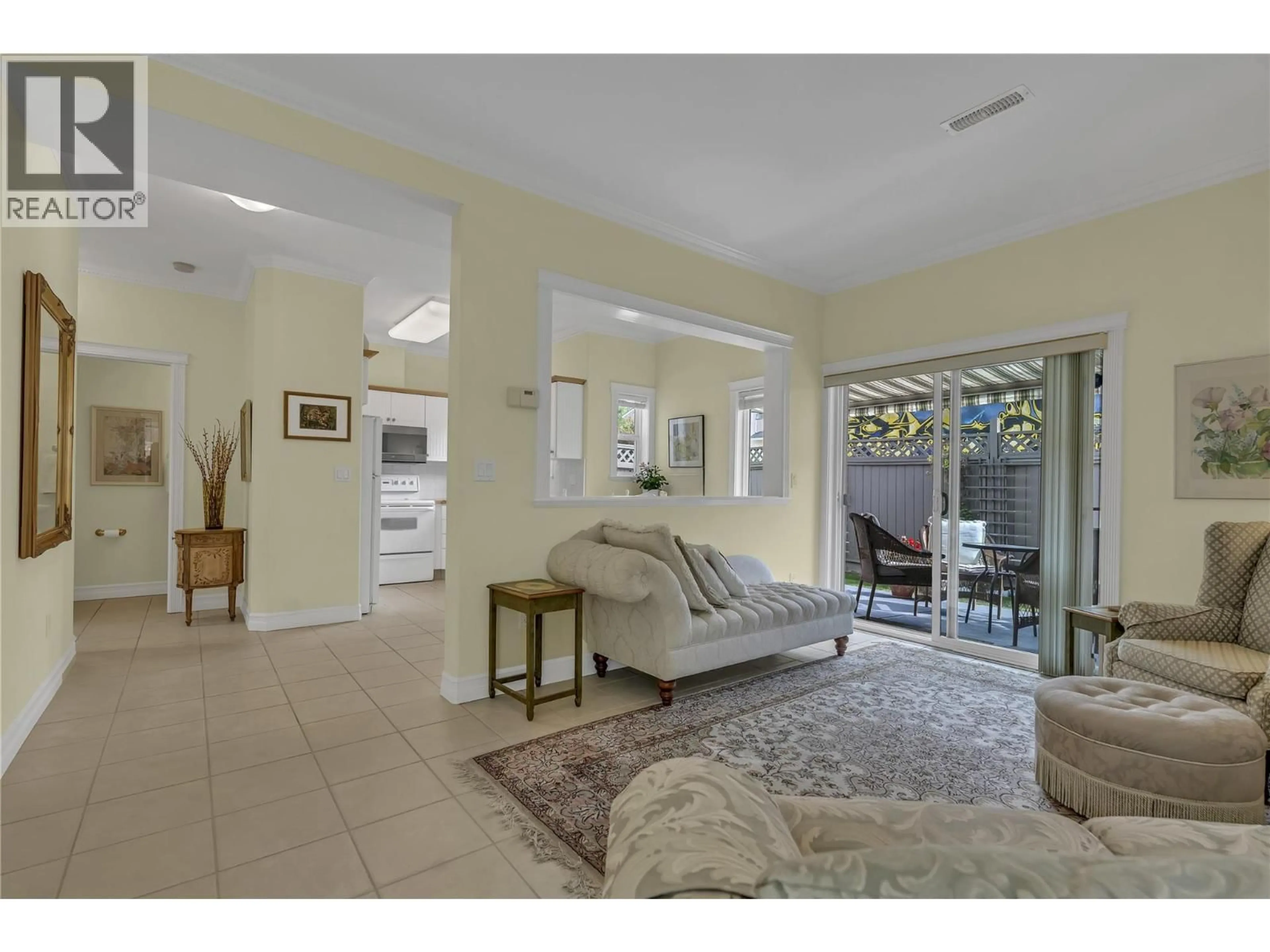 Unknown for 105 - 1078 BURNABY AVENUE, Penticton British Columbia V2A1G8