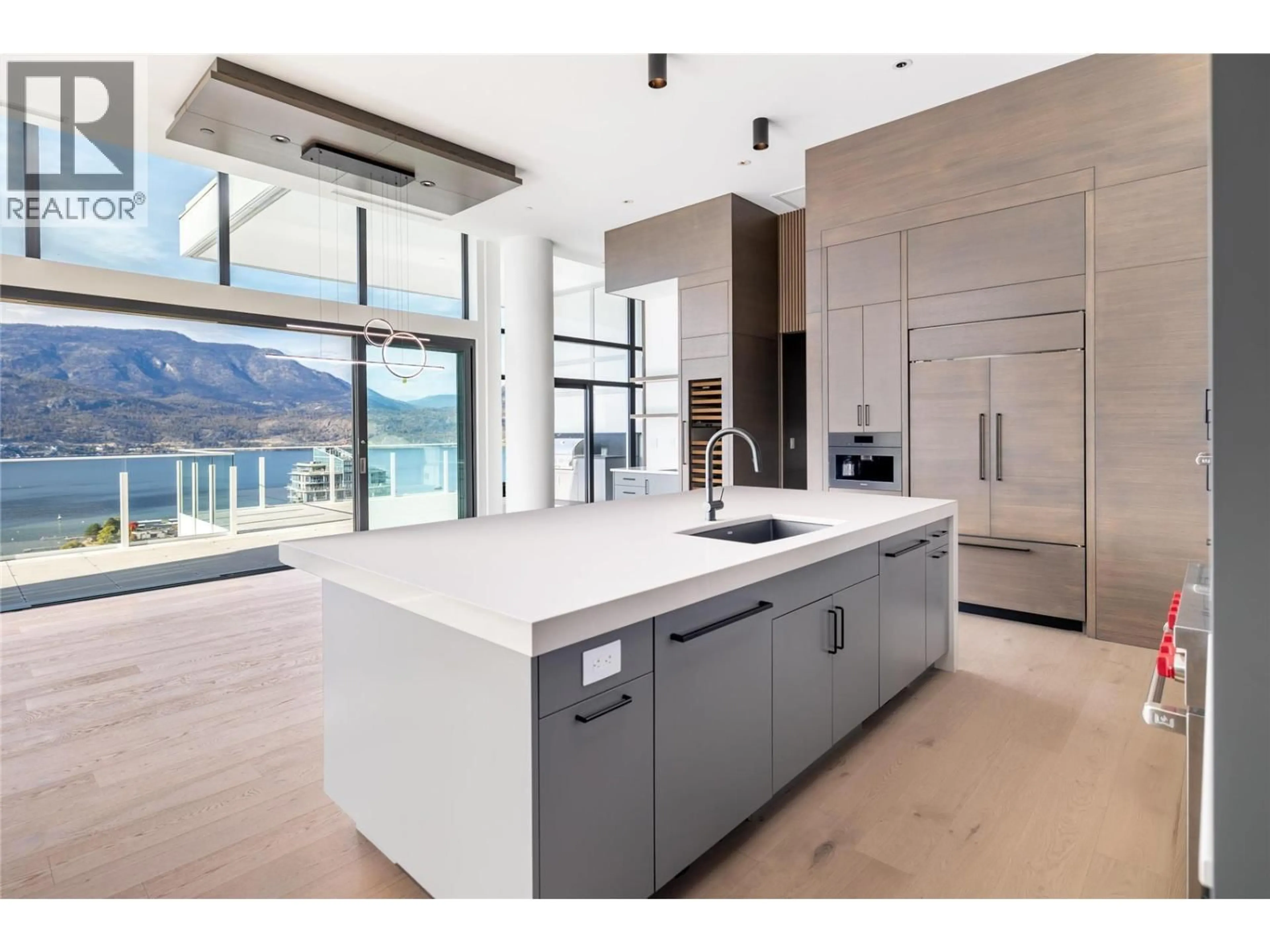 Contemporary kitchen, unknown for 2902 - 1181 SUNSET DRIVE, Kelowna British Columbia V1Y0J4