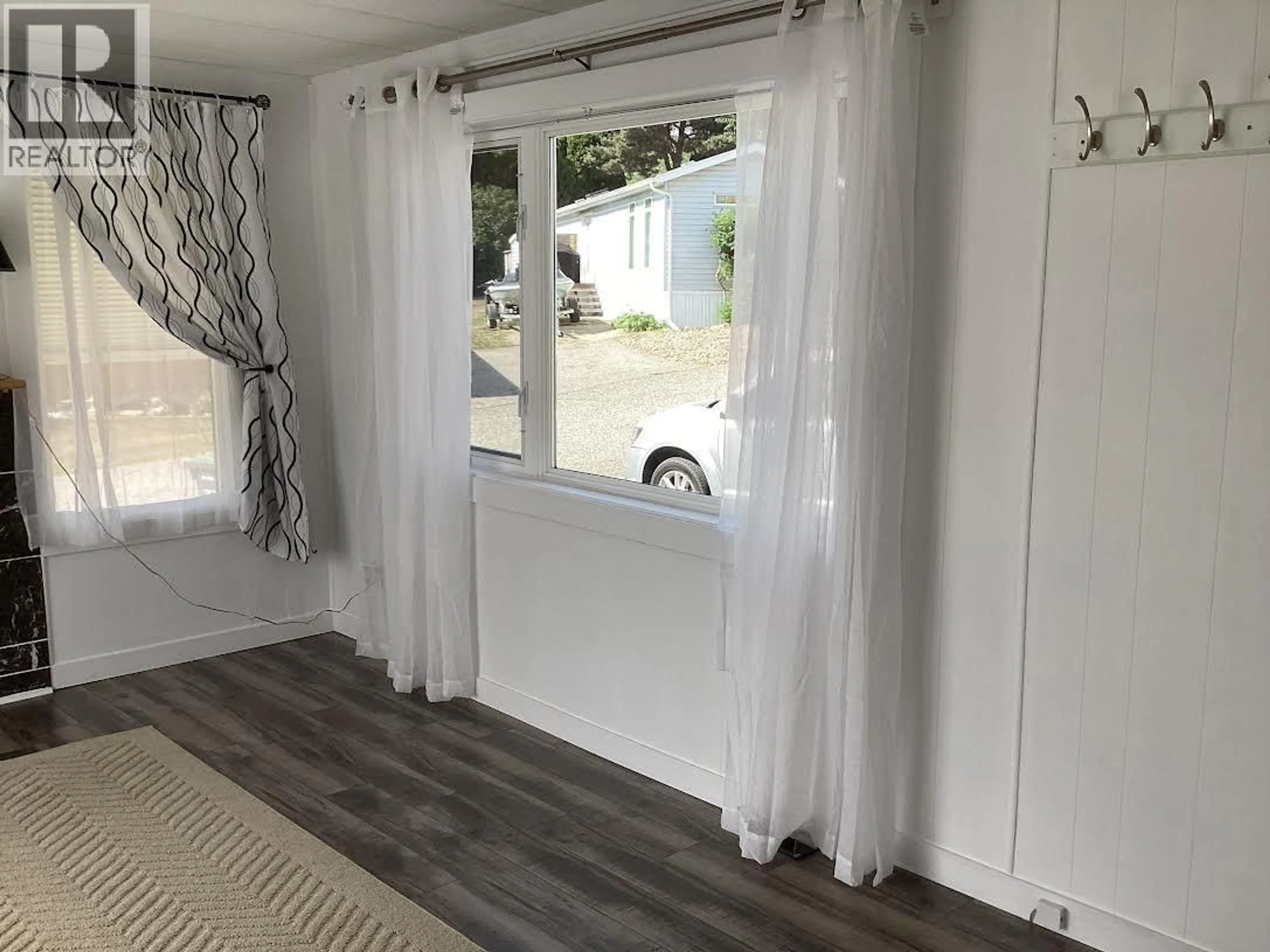 Indoor entryway for 17 - 12022 PRETTY ROAD, Lake Country British Columbia V4V1H1