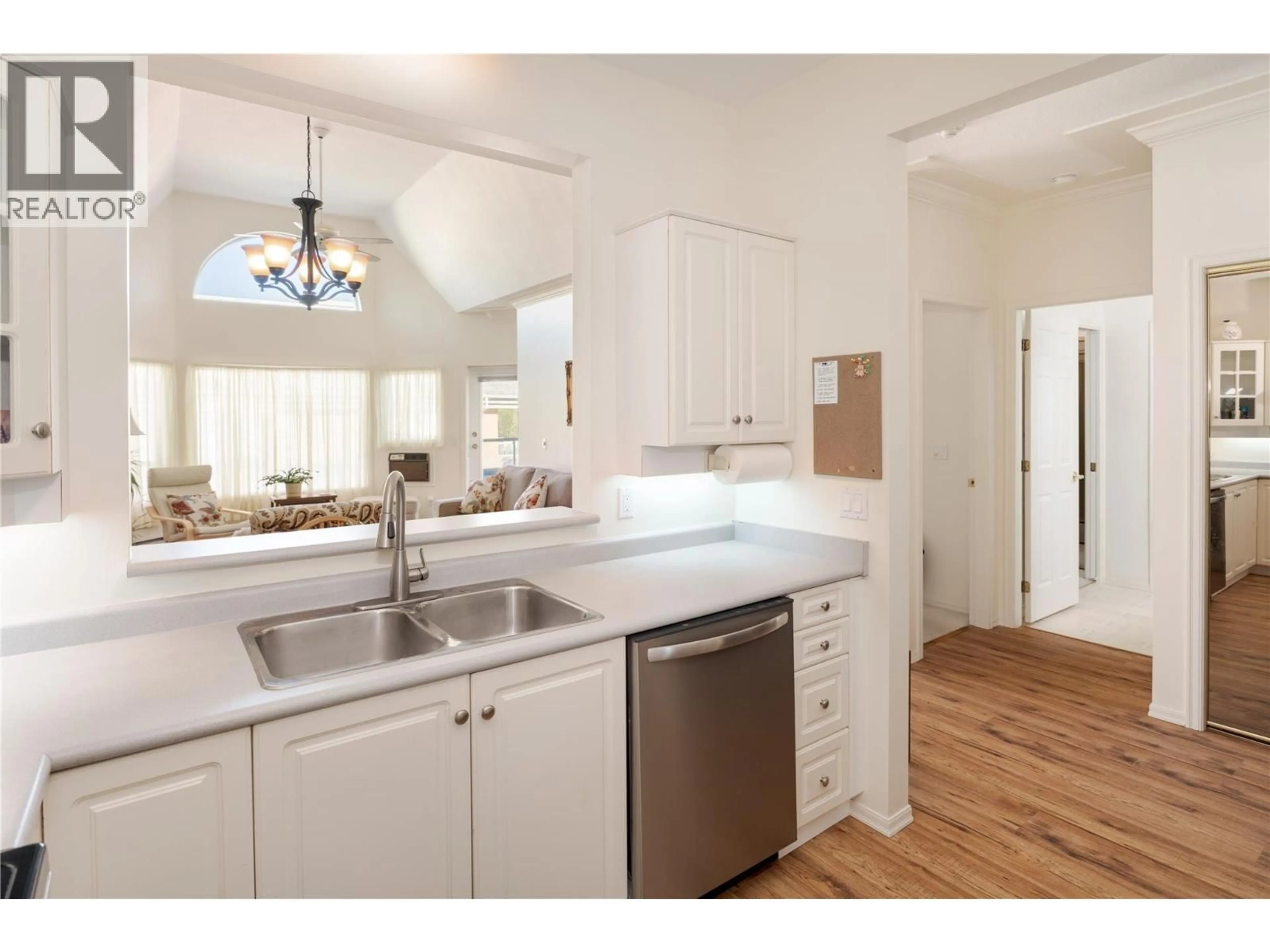 Open concept kitchen, unknown for 311 - 877 KLO ROAD, Kelowna British Columbia V1Y9R1