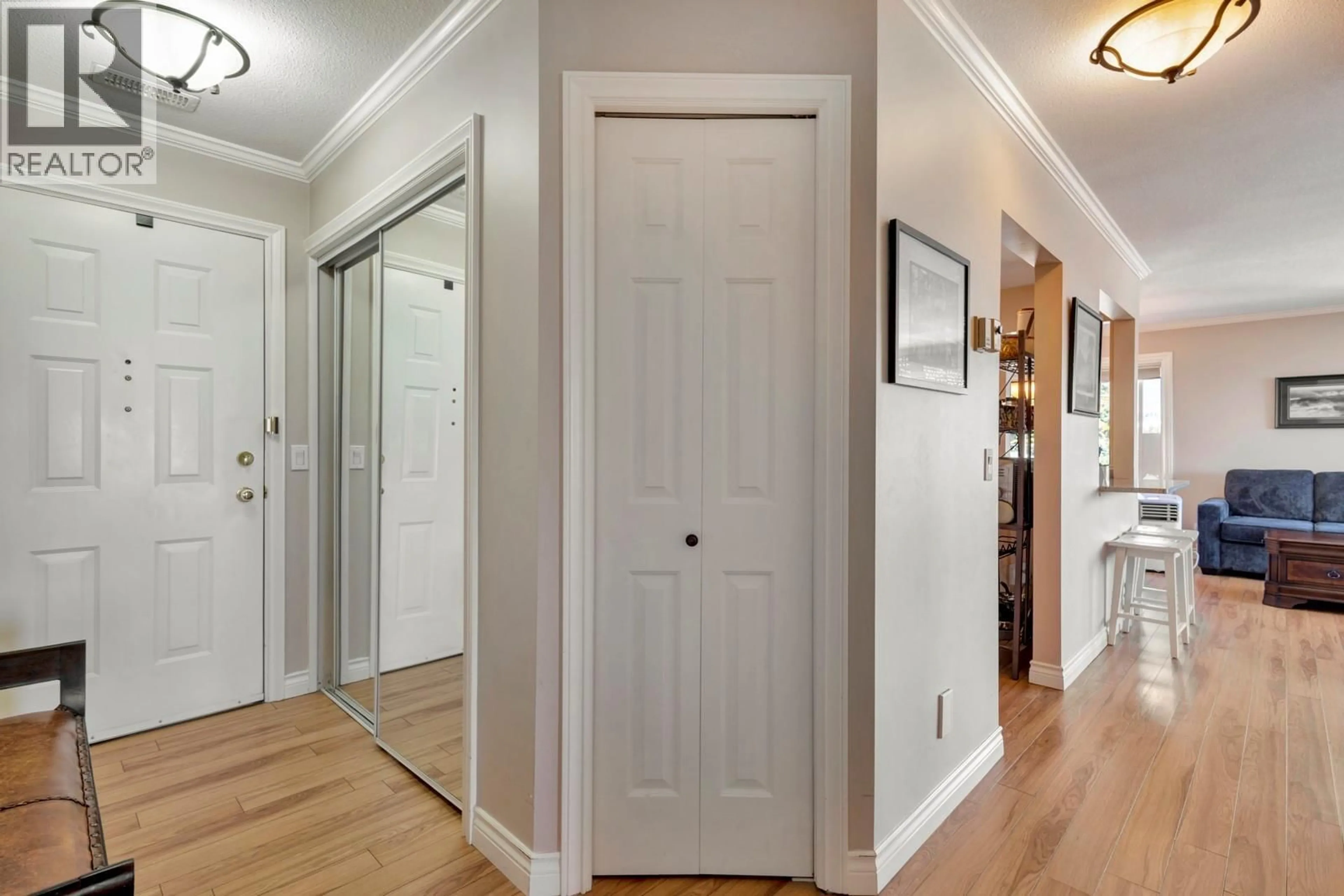 Indoor entryway for 304 - 3815 BROWN ROAD, West Kelowna British Columbia V4T1R8