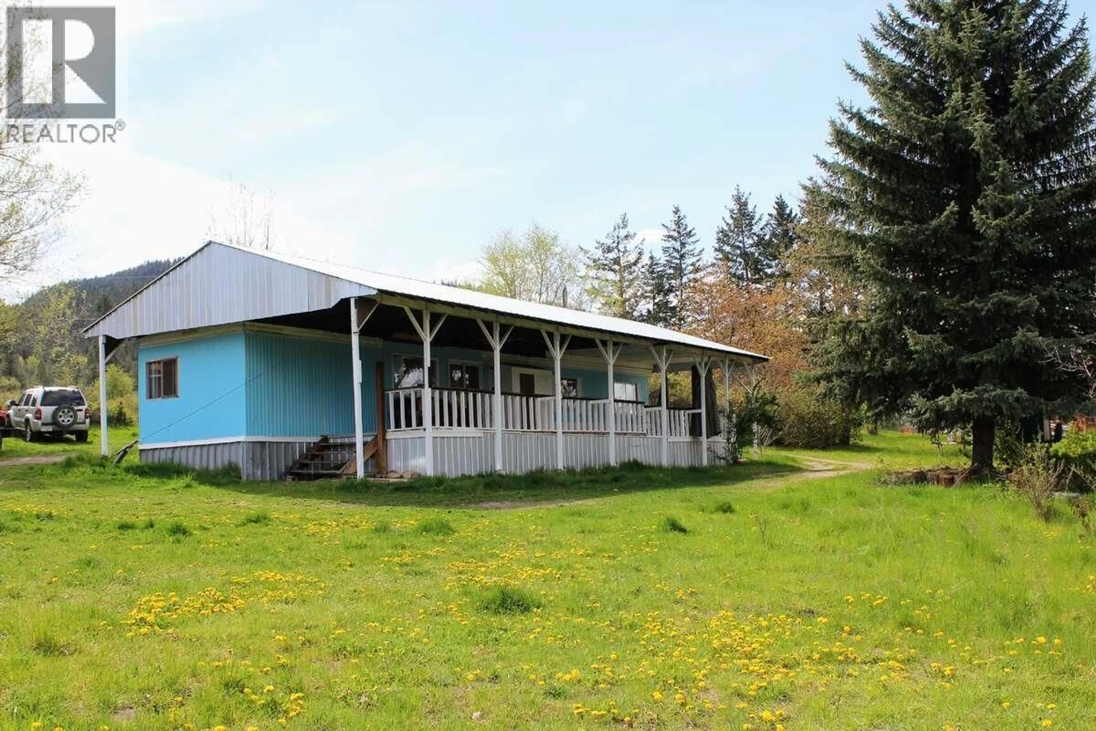 Patio, building for 4893 POPLAR ROAD, Kamloops British Columbia V0E2P0