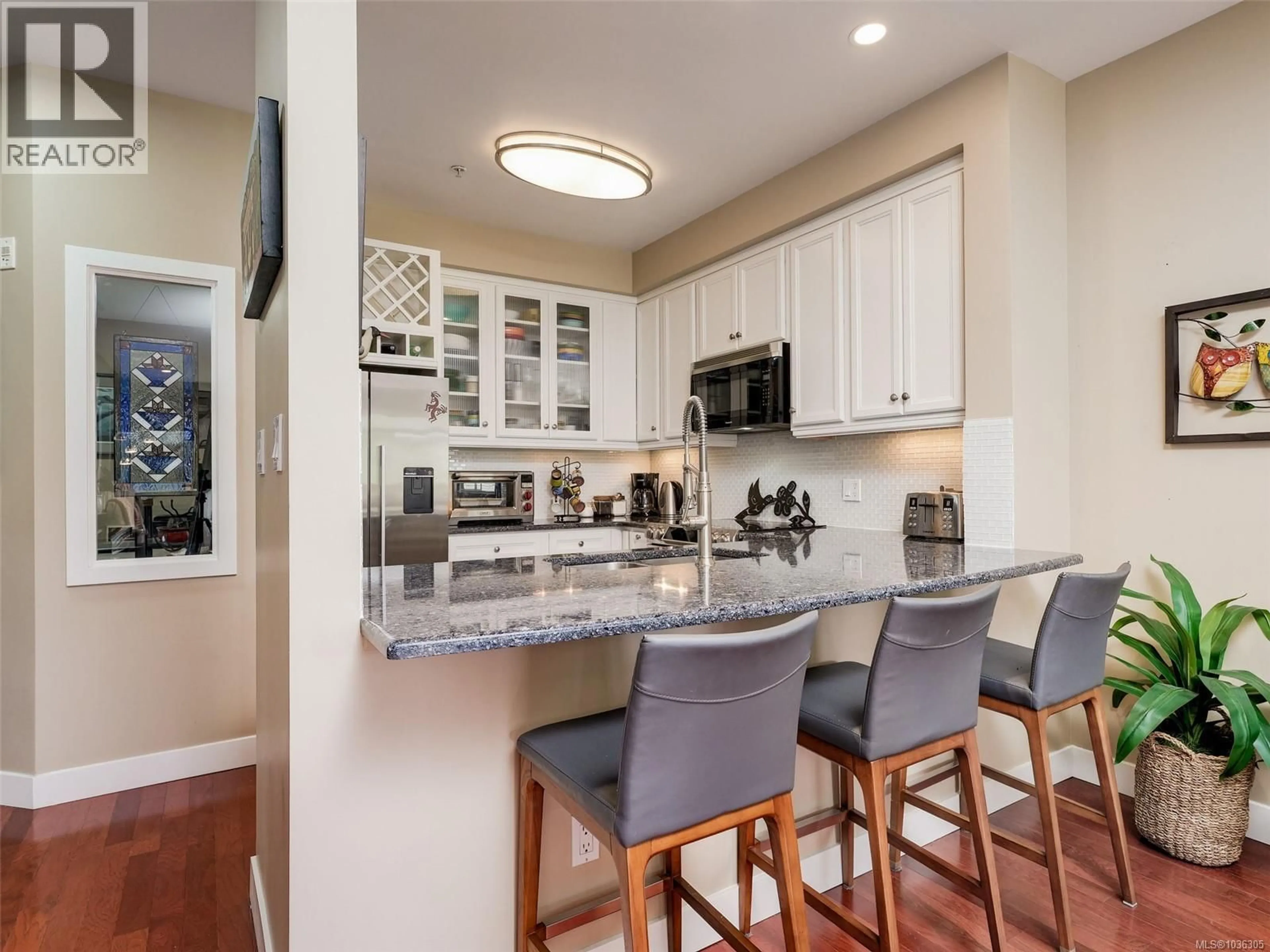 Open concept kitchen, ceramic/tile floor for 306D - 1115 CRAIGFLOWER ROAD, Esquimalt British Columbia V9A7R1