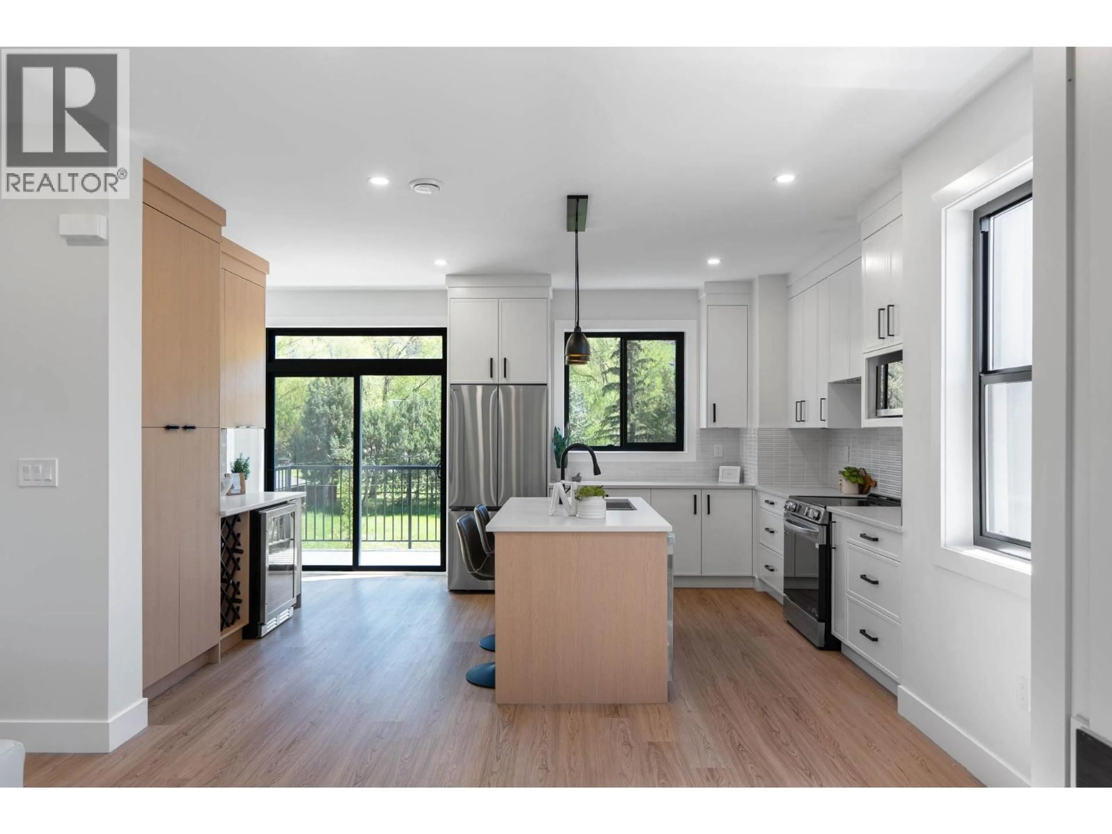 Open concept kitchen, unknown for 4 - 3590 REDECOPP ROAD, Lake Country British Columbia V4V1X5