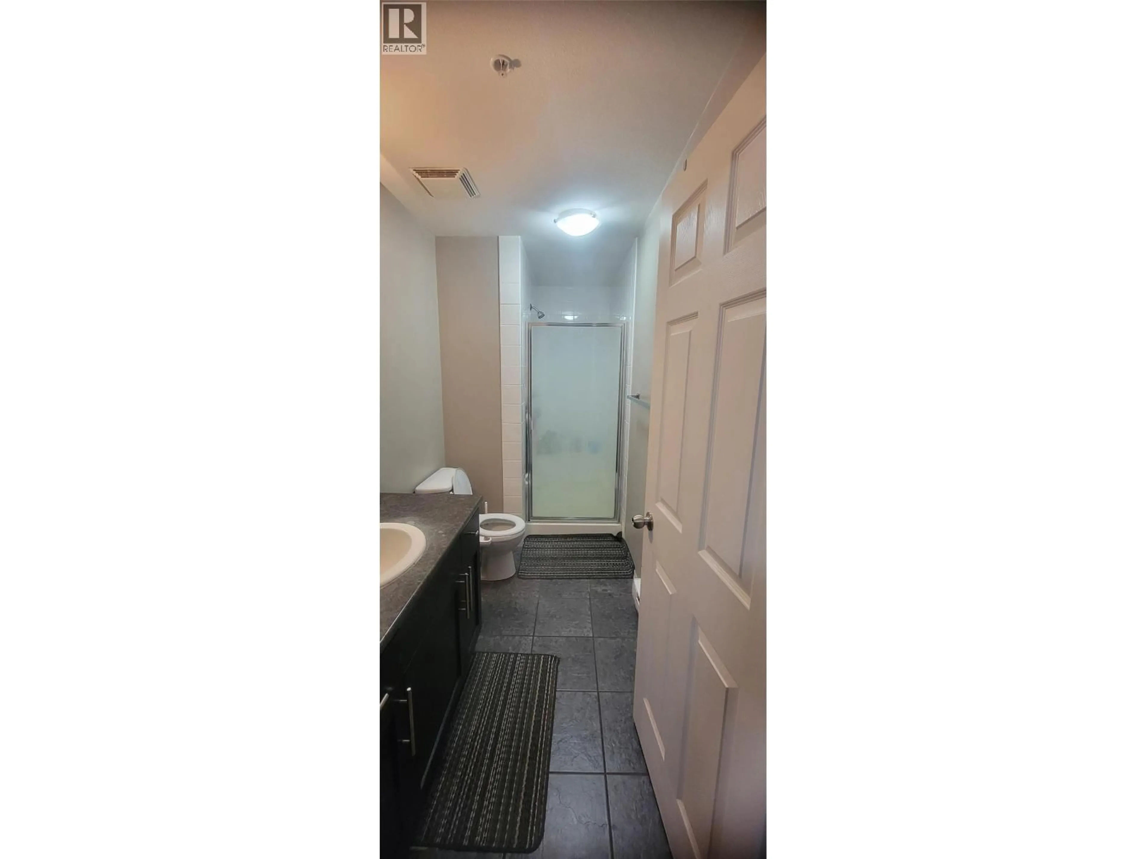 Standard bathroom, ceramic/tile floor for 315 - 250 HOLLYWOOD ROAD SOUTH, Kelowna British Columbia V1X3S9