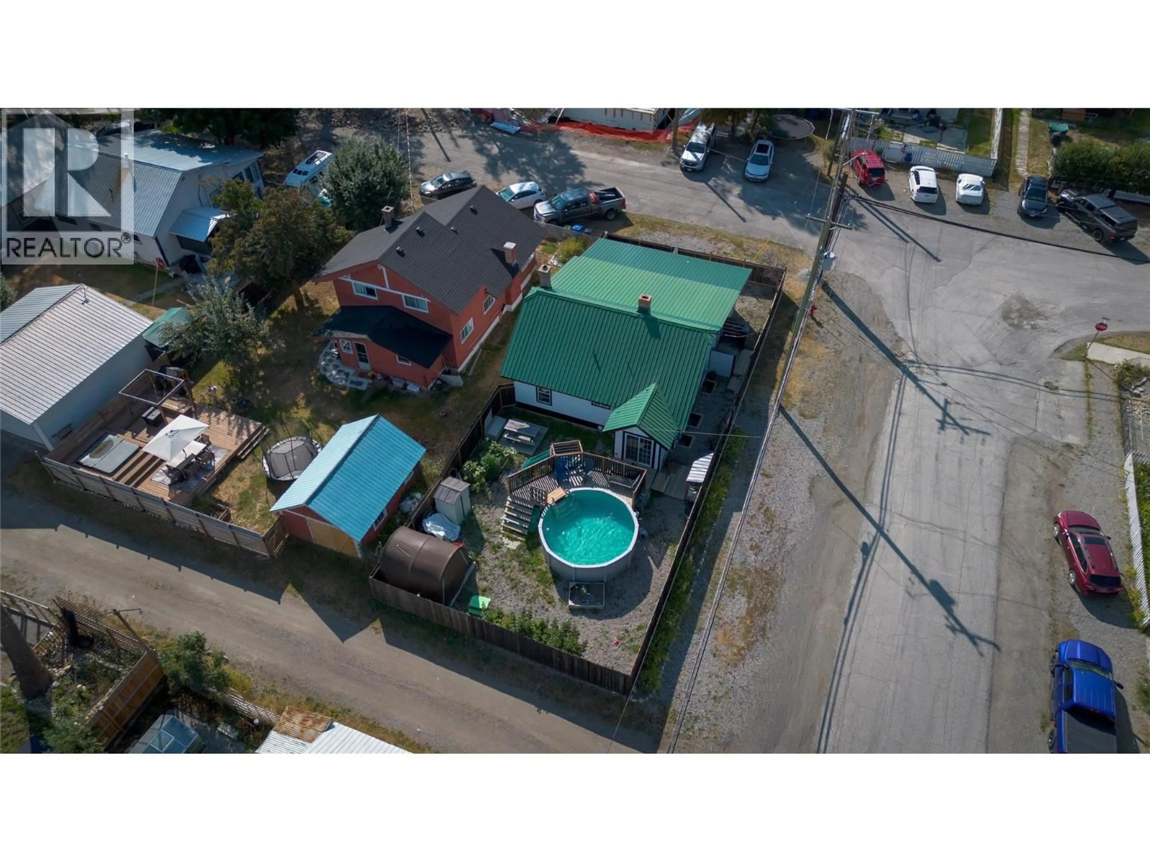 A pic from outside/outdoor area/front of a property/back of a property/a pic from drone, street for 205 OTIS STREET, Kimberley British Columbia V1A1V4
