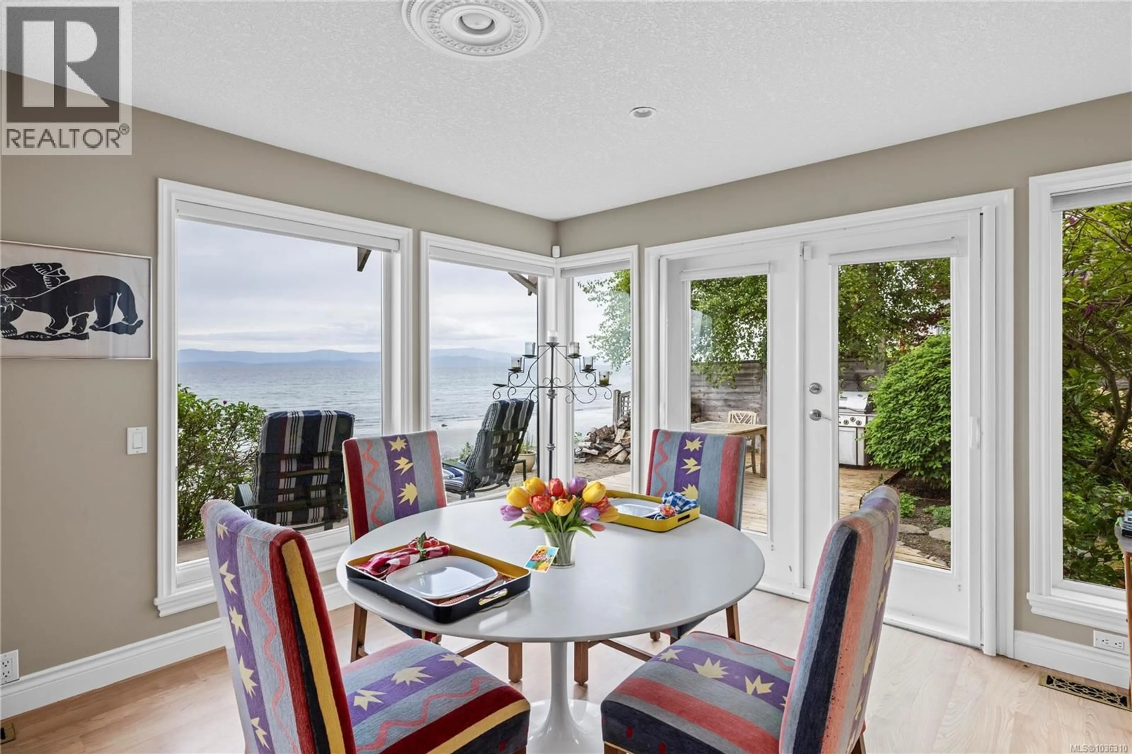 Dining room, ceramic/tile floor for 2995 ISLAND HIGHWAY WEST, Qualicum Beach British Columbia V9K2H2