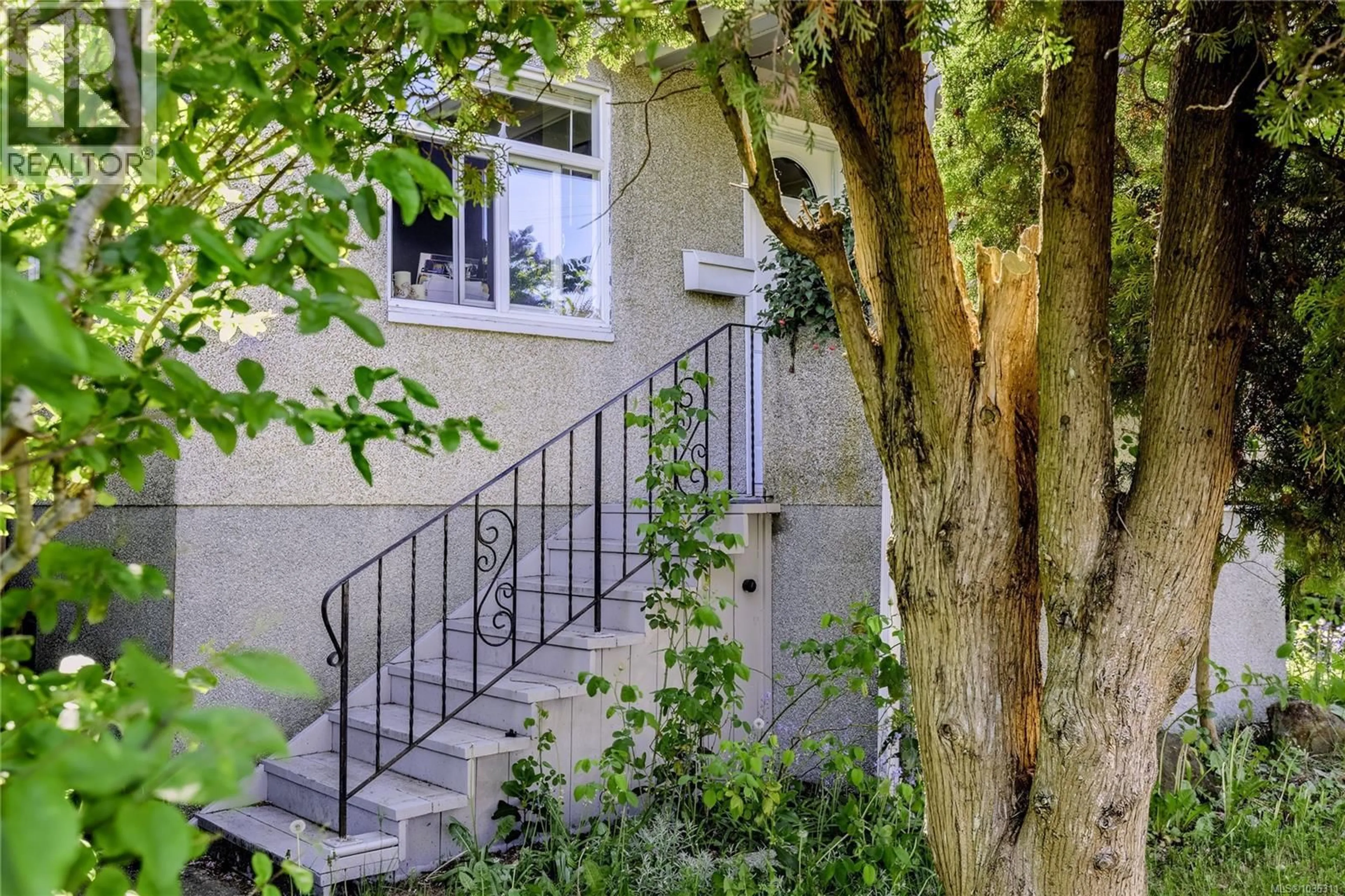 Unknown for 633 PRIDEAUX STREET, Nanaimo British Columbia V9R2N9