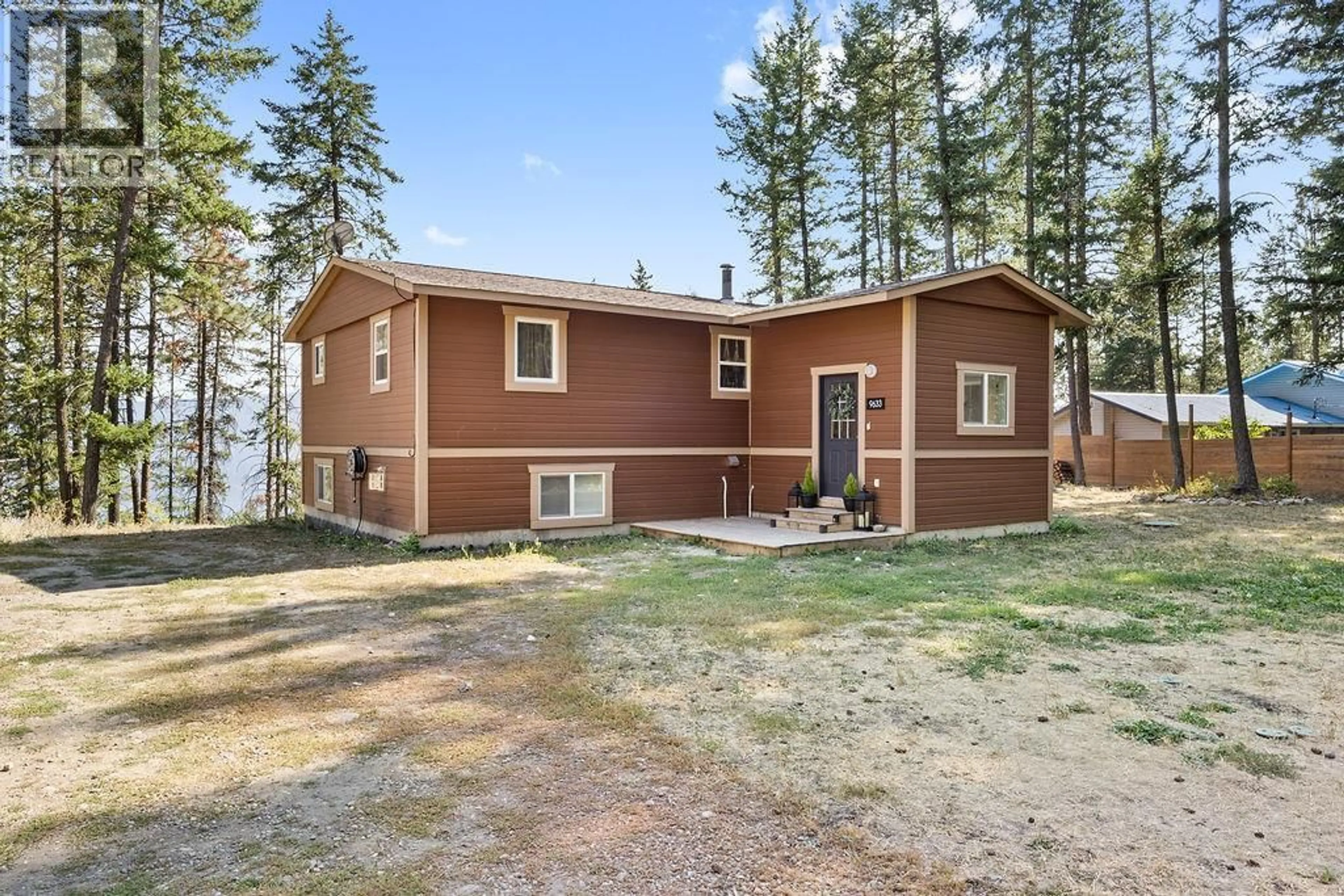 Home with vinyl exterior material, unknown for 9633 HOUGHTON ROAD, Vernon British Columbia V1H2C9