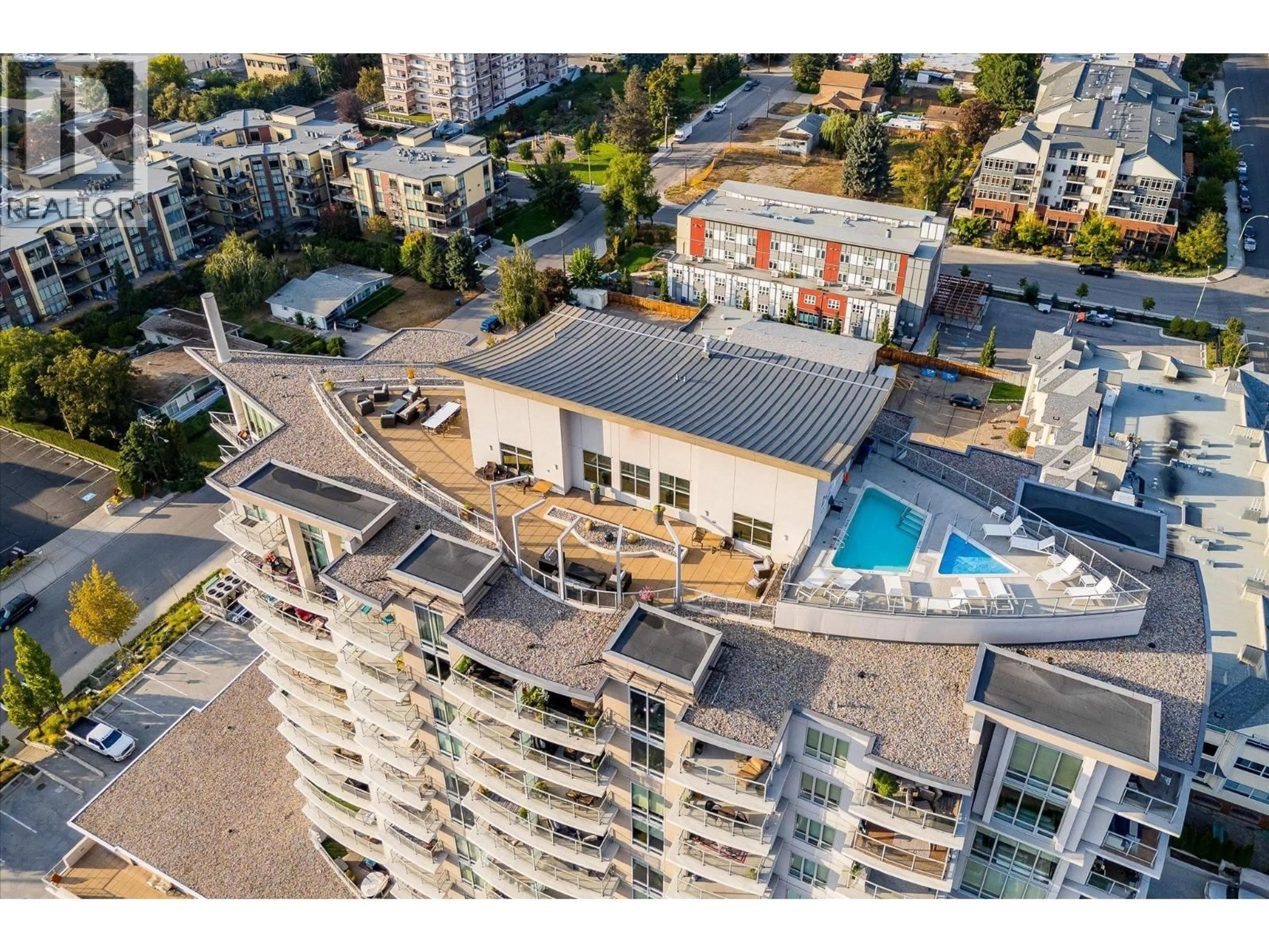 A pic from outside/outdoor area/front of a property/back of a property/a pic from drone, city buildings view from balcony for 401 - 2040 SPRINGFIELD ROAD, Kelowna British Columbia V1Y9N7