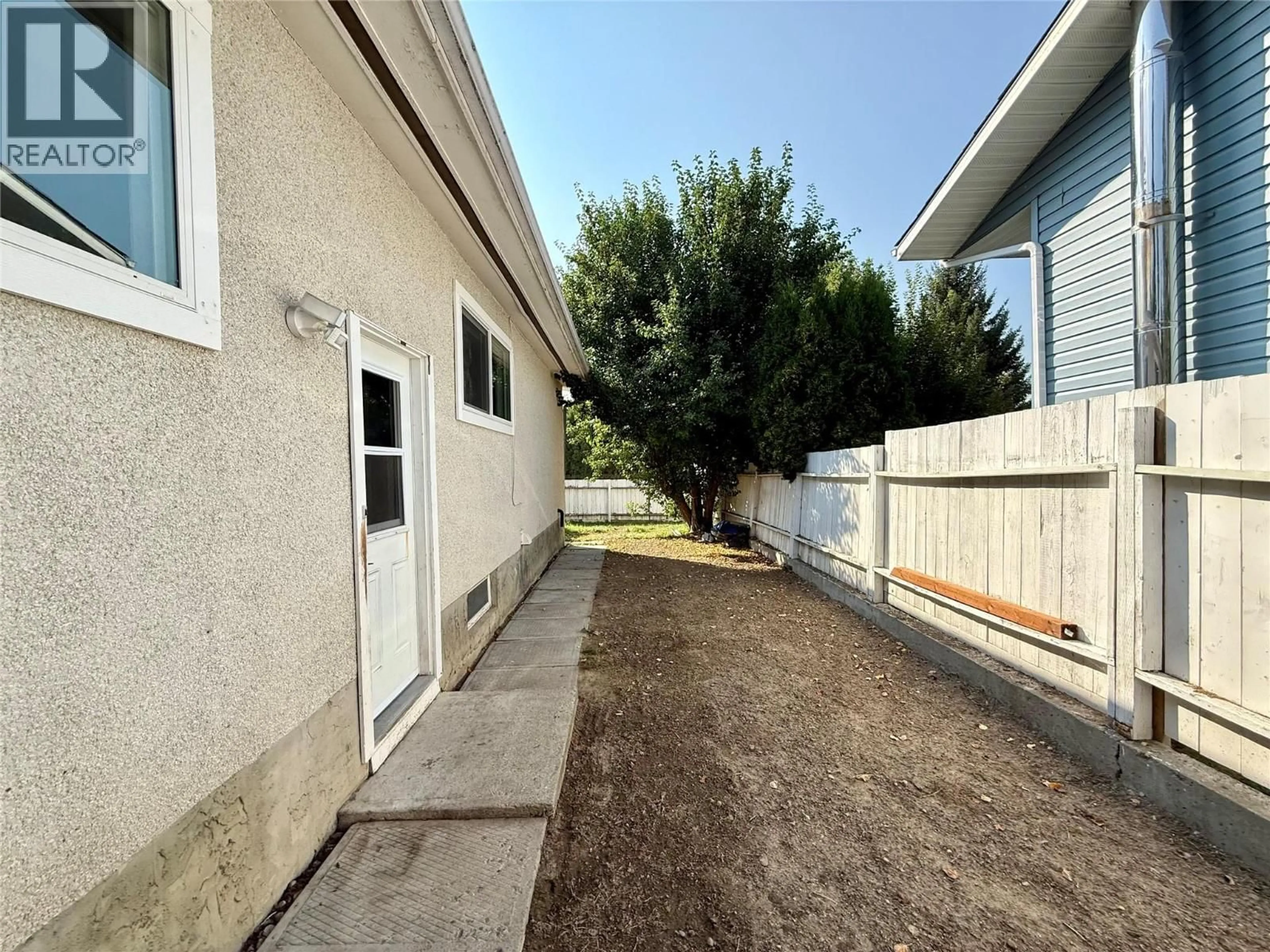 Unknown for A - 219 26TH  S AVENUE, Cranbrook British Columbia V1C3J2