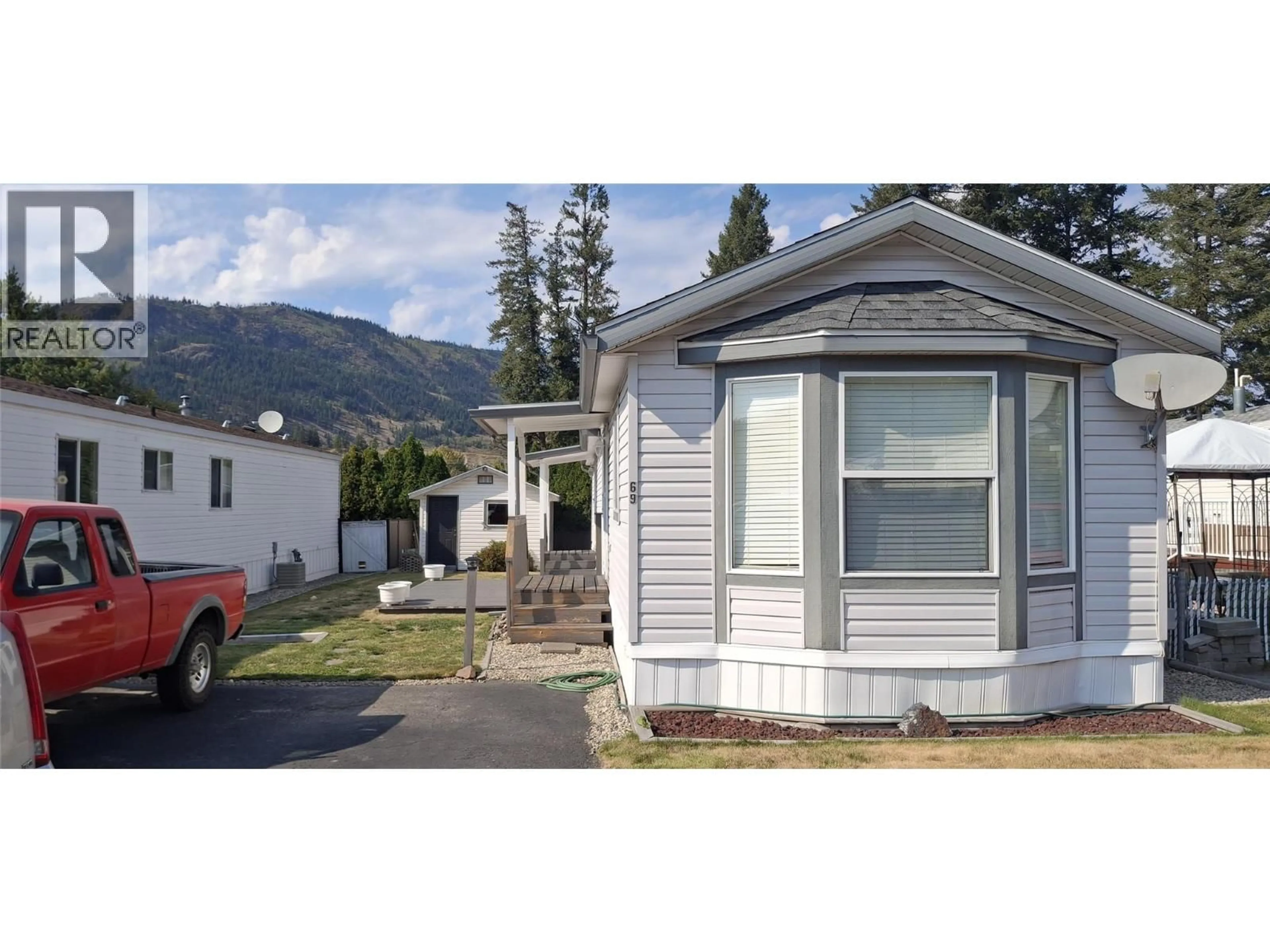 Home with vinyl exterior material, mountain view for 69 - 4965 PINE ACRES ROAD, Chase British Columbia V0E1M3