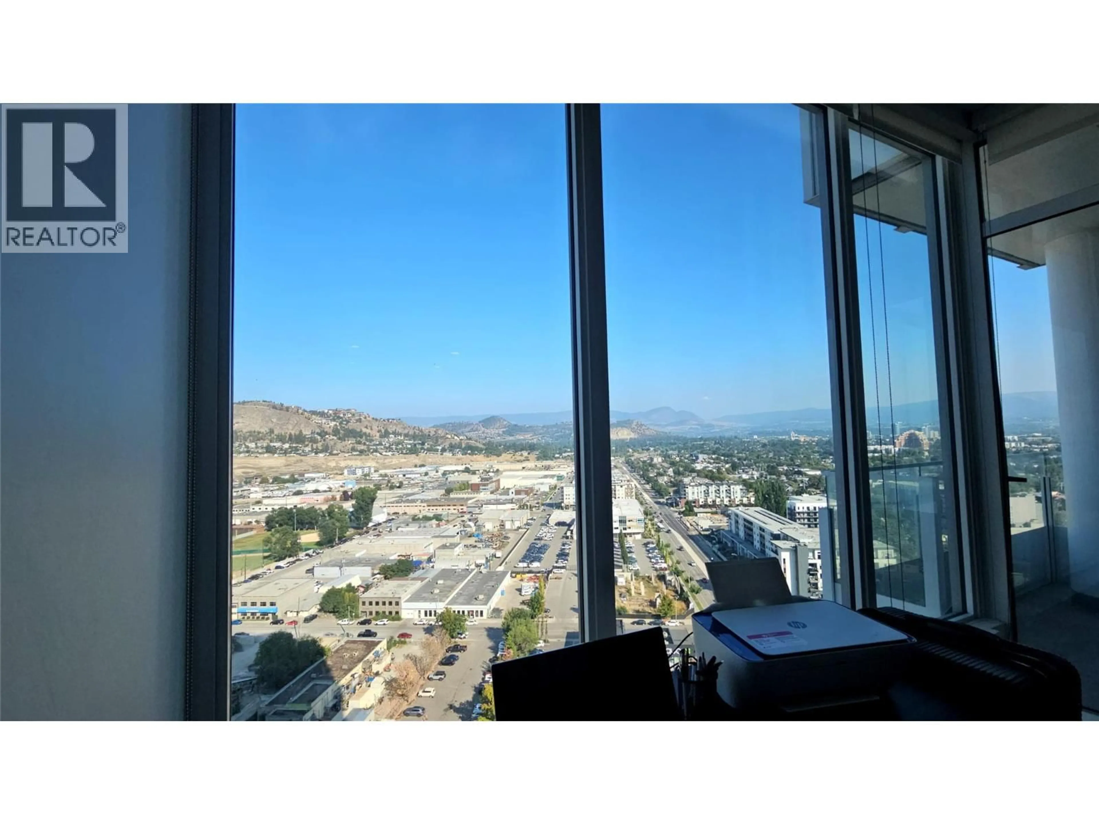 A pic of a room for 2001 - 1191 SUNSET DRIVE, Kelowna British Columbia V1Y0J4