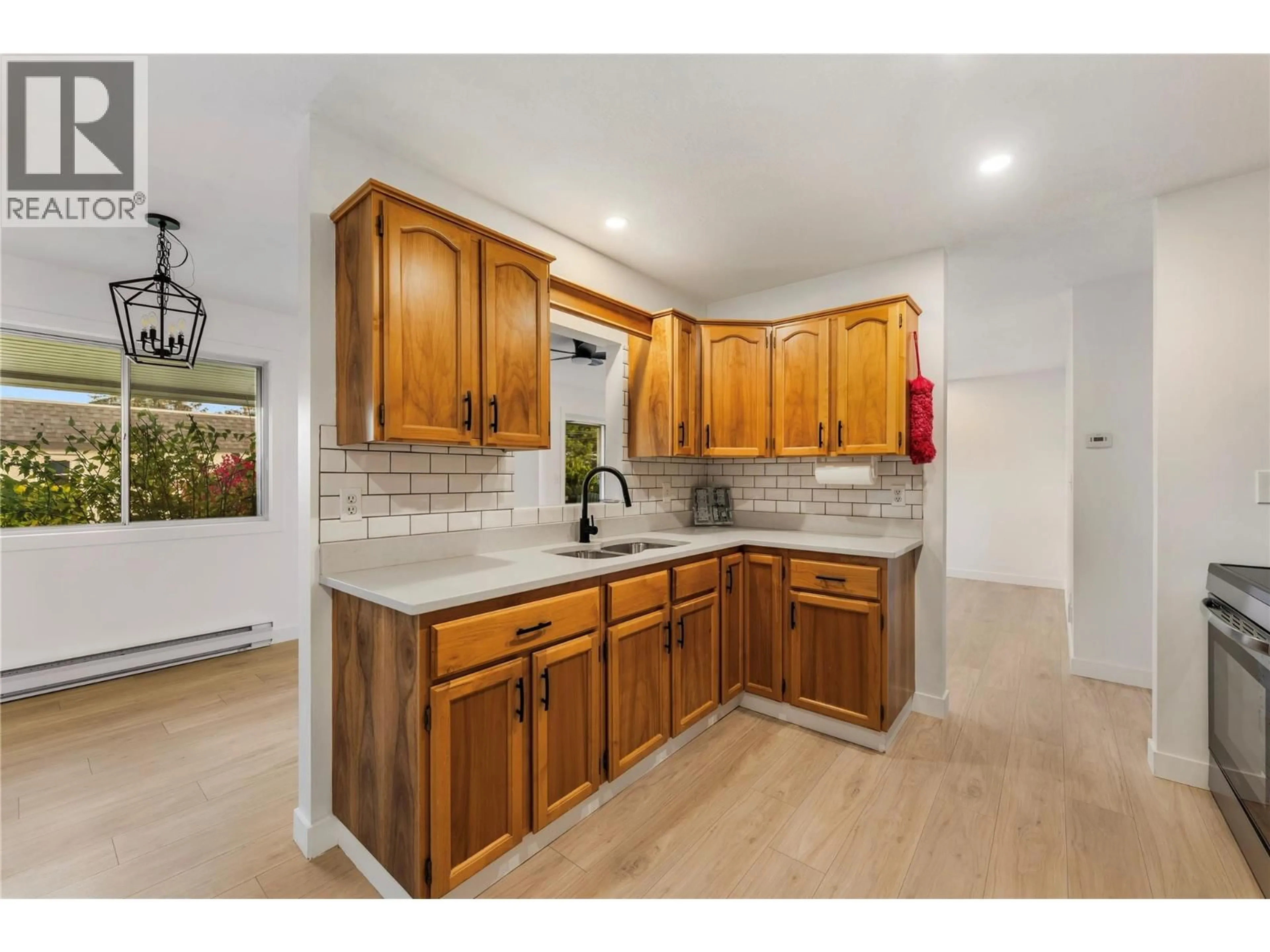 Standard kitchen, unknown for 13 - 11110 QUINPOOL ROAD, Summerland British Columbia V0H1Z5