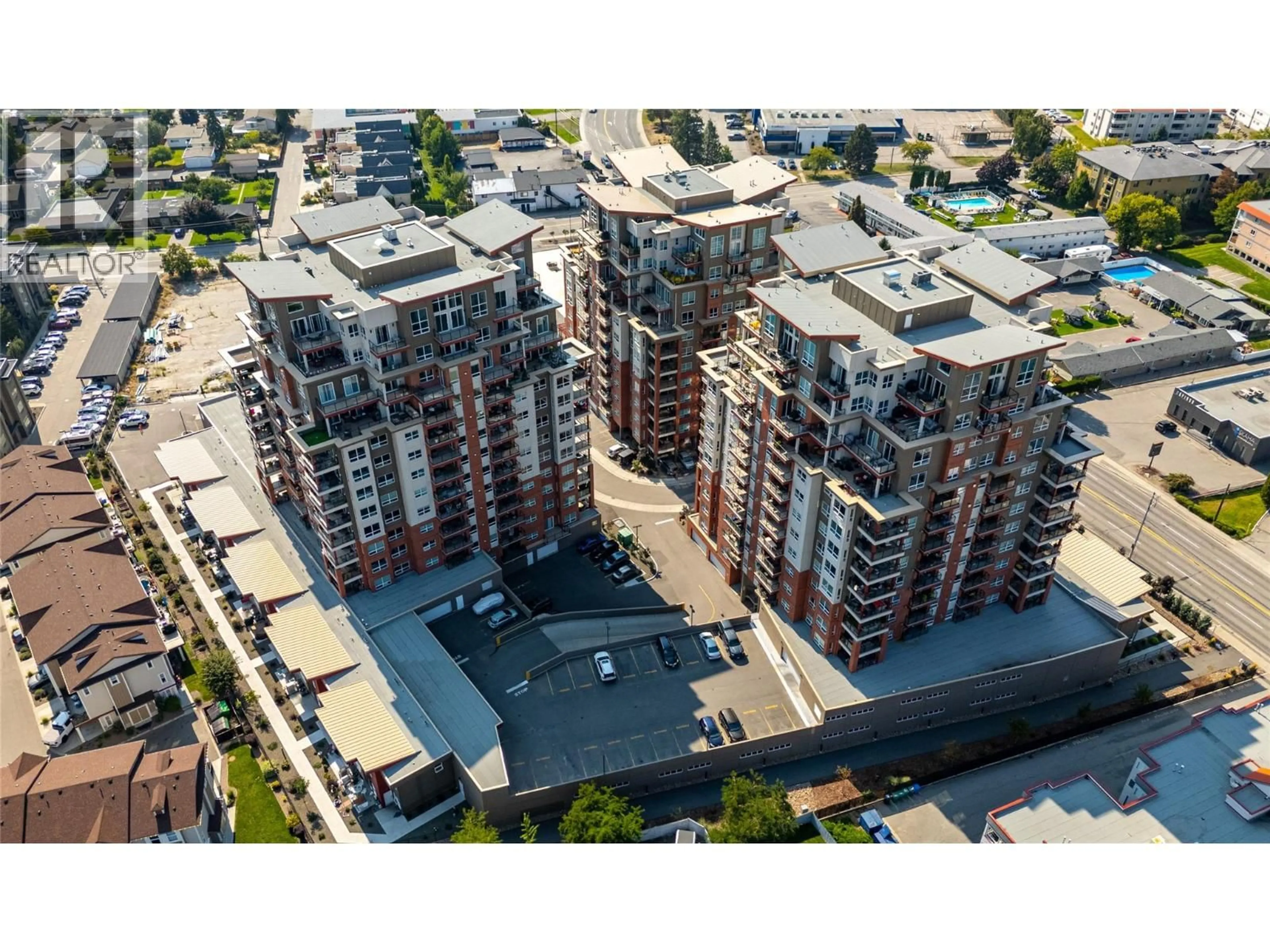 A pic from outside/outdoor area/front of a property/back of a property/a pic from drone, city buildings view from balcony for 602 - 3362 SKAHA LAKE ROAD, Penticton British Columbia V2A6G4