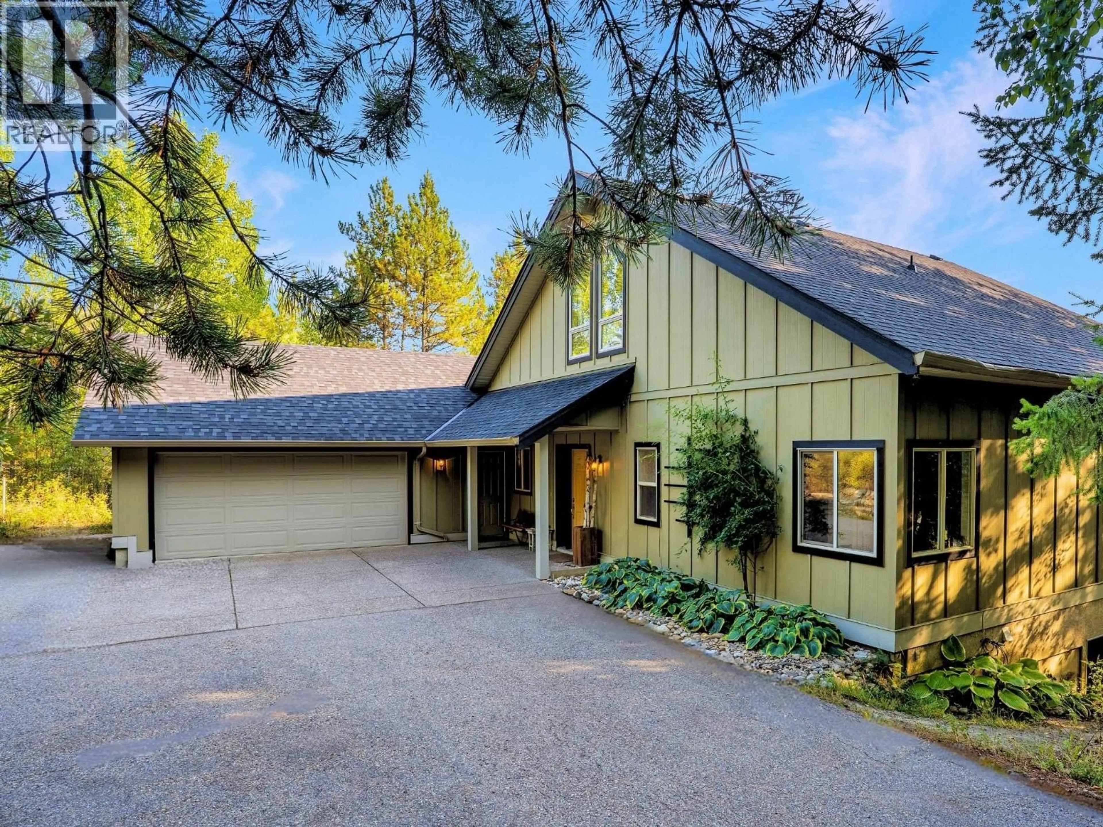 Home with vinyl exterior material, unknown for 8130 JACKPINE ROAD, Vernon British Columbia V1B3M9