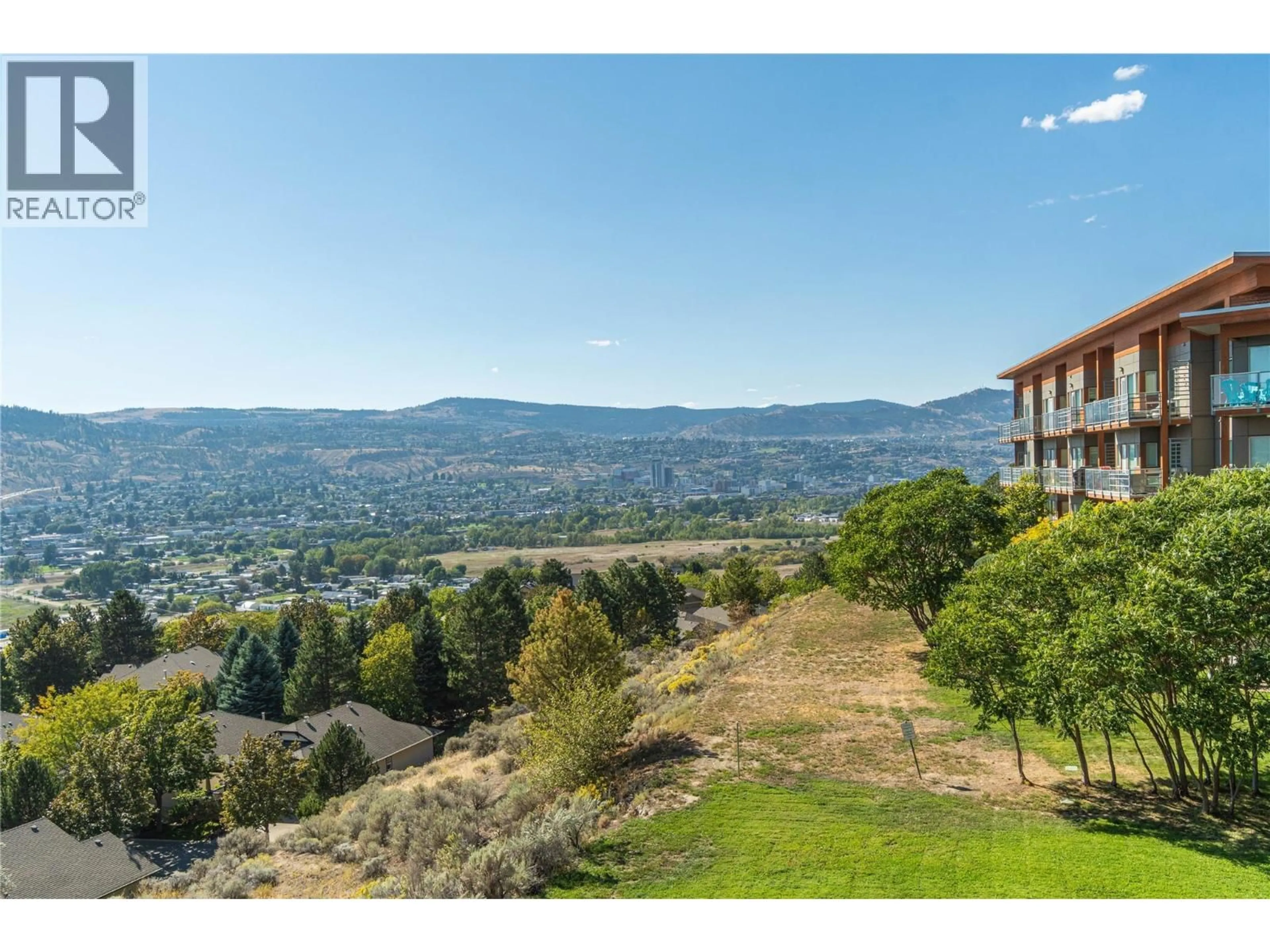 A pic from outside/outdoor area/front of a property/back of a property/a pic from drone, mountain view for 3315 - 1040 TALASA WAY, Kamloops British Columbia V2H0C4