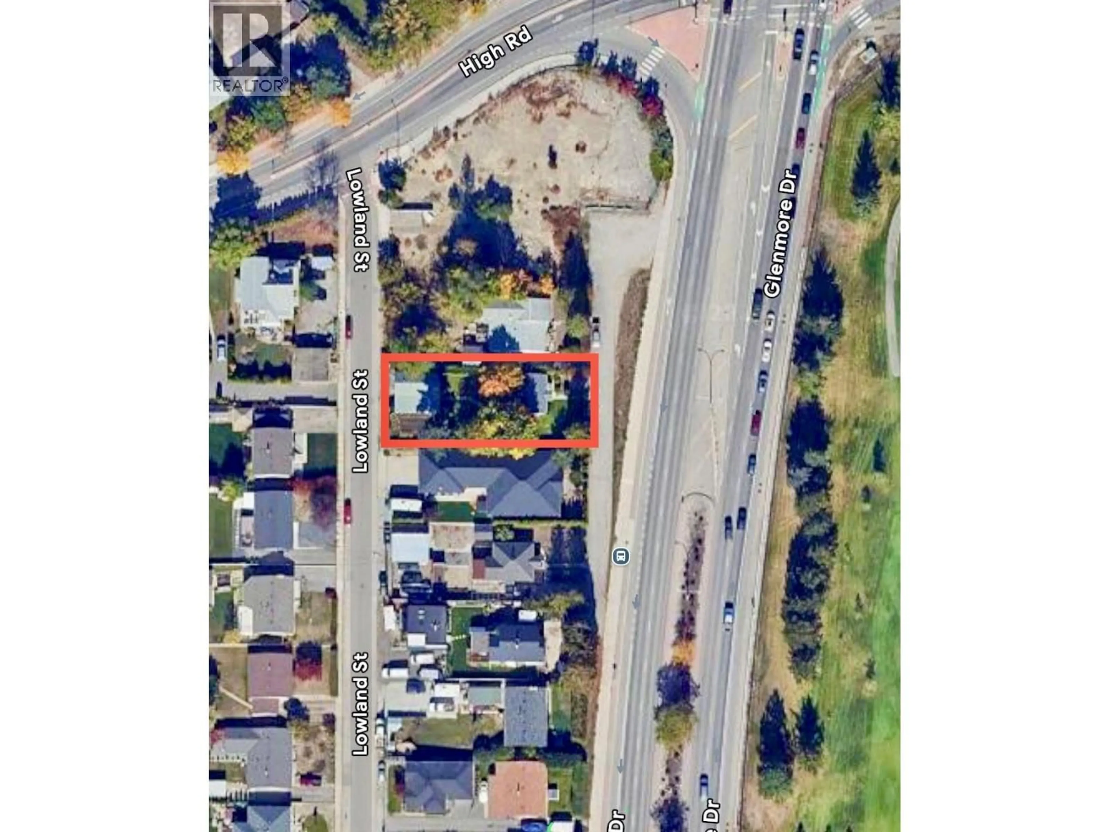 A pic from outside/outdoor area/front of a property/back of a property/a pic from drone, street for 826 GLENMORE DRIVE, Kelowna British Columbia V1Y4N9
