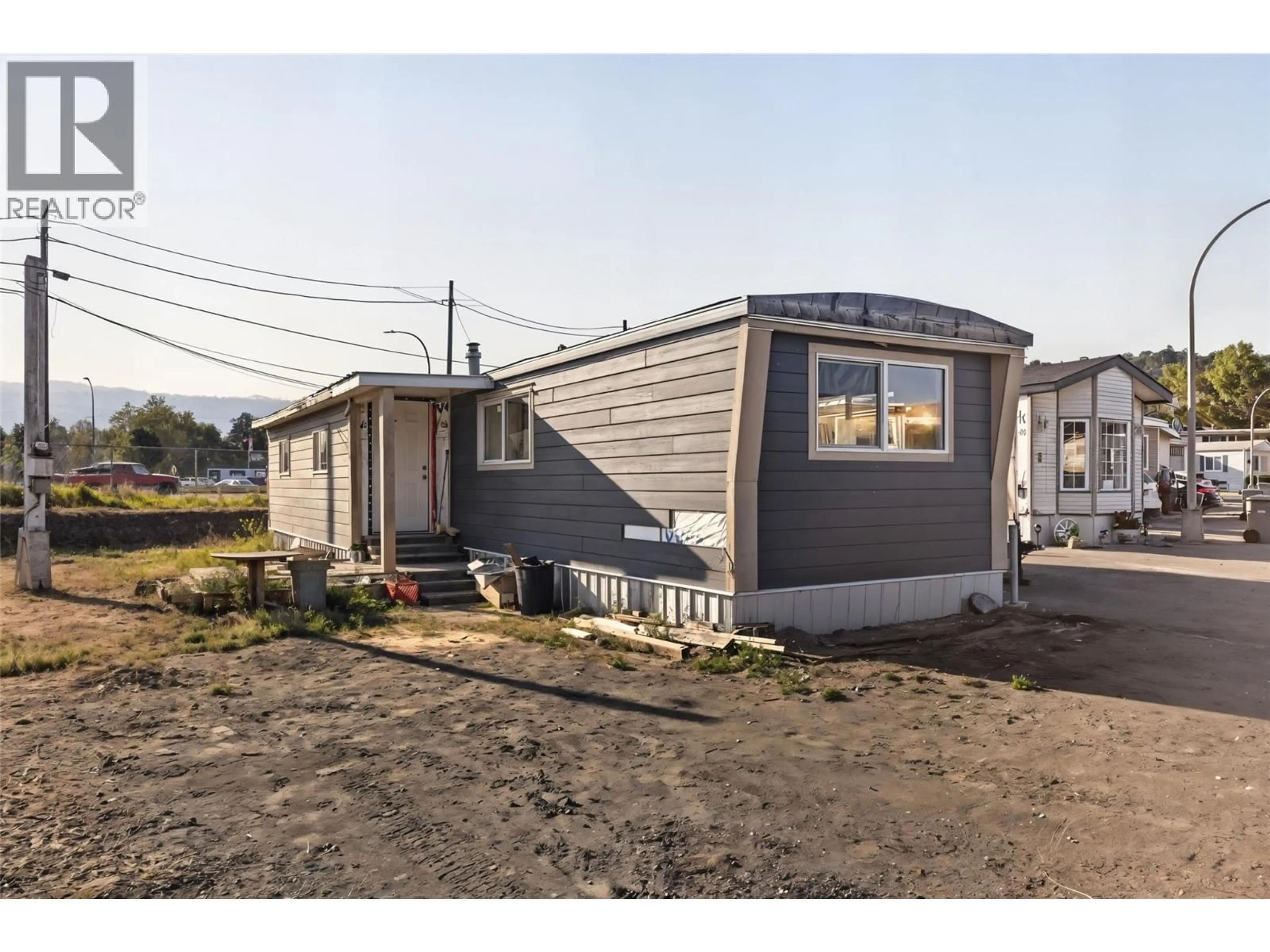 Unknown for 3P - 3 PLUTO DRIVE, Kamloops British Columbia V2B1A6