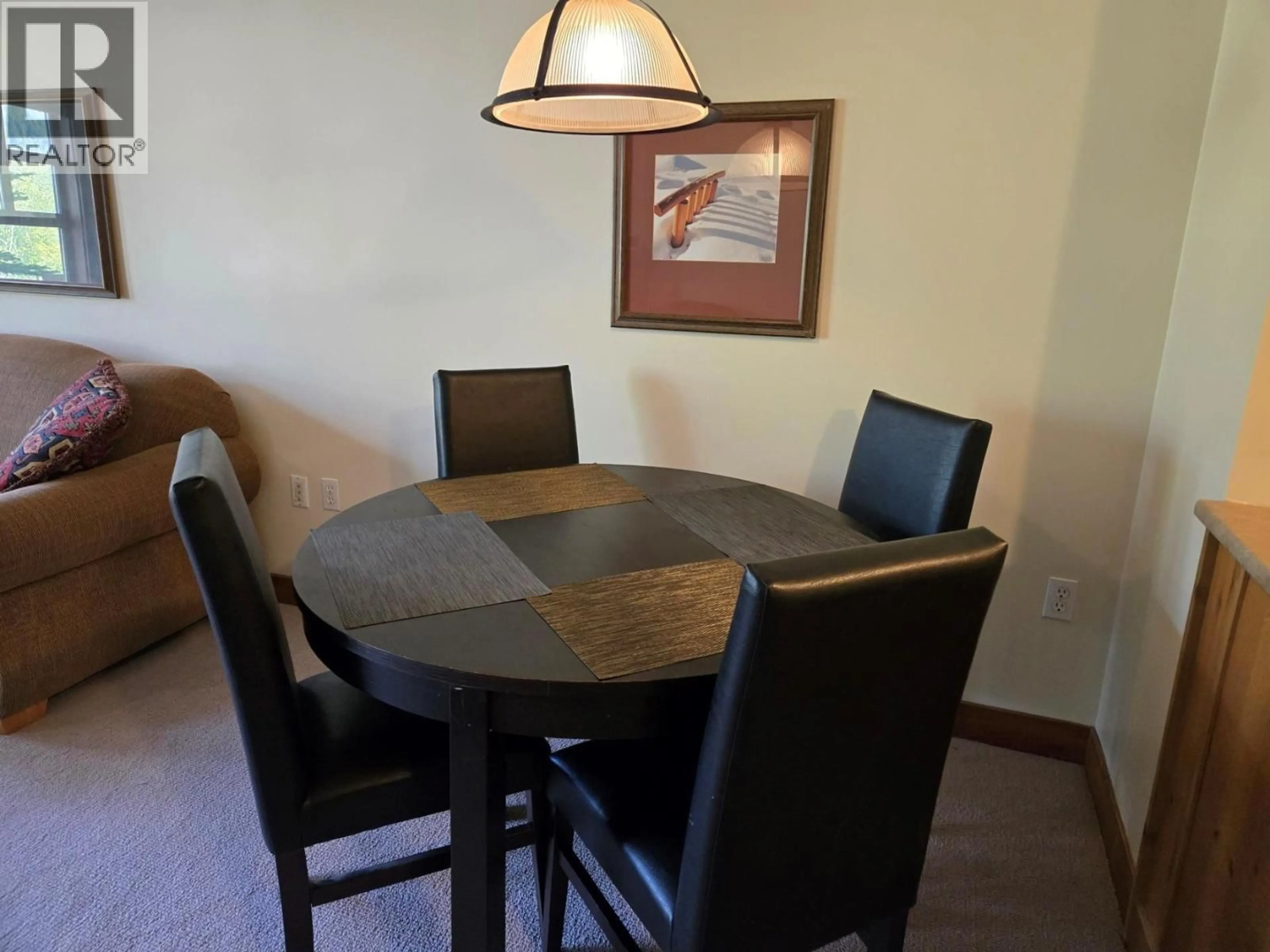 Dining room, wood/laminate floor for 308 - 2090 SUMMIT DRIVE, Panorama British Columbia V0A1T0