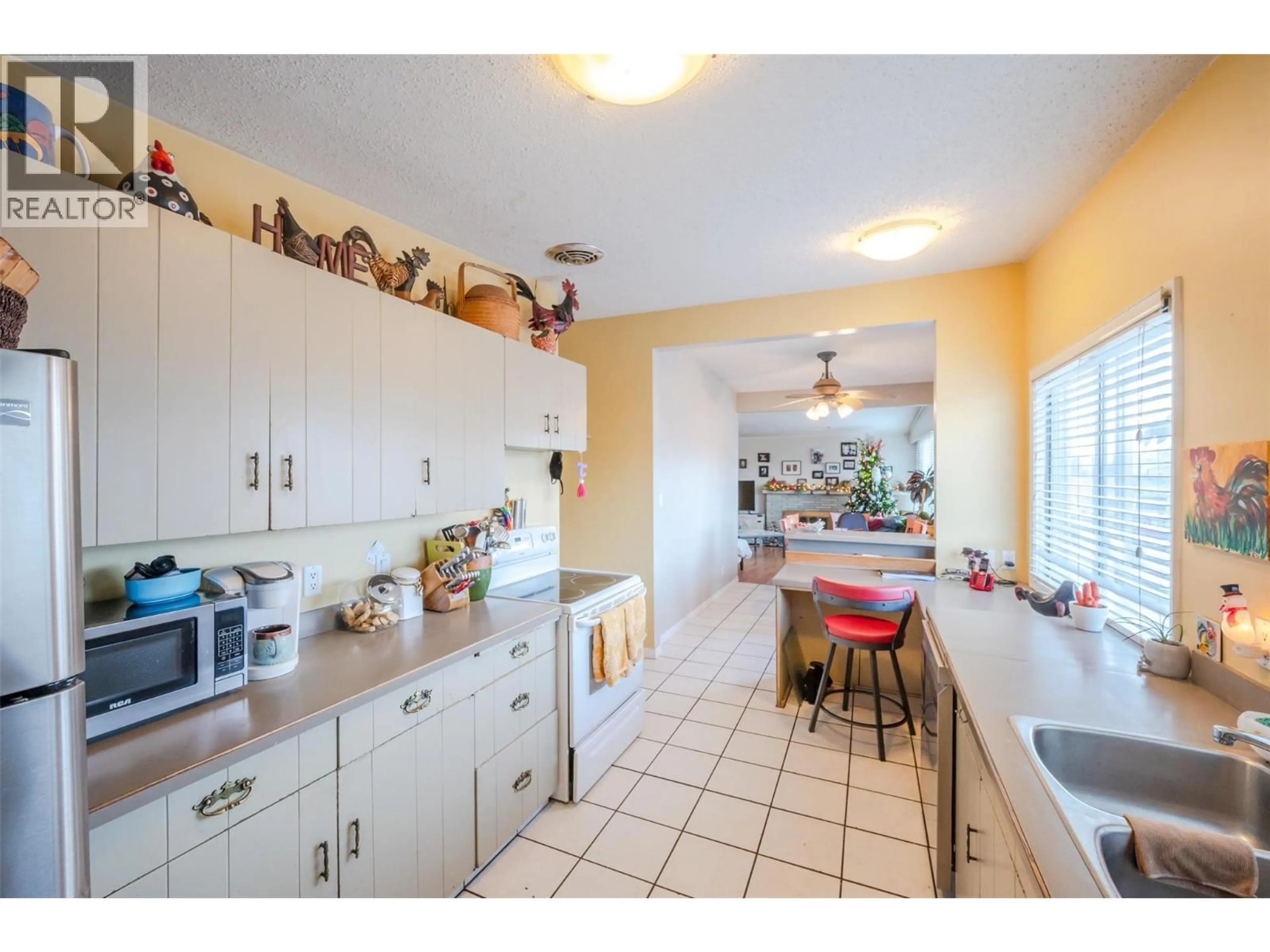 Unknown for 1467 CARMI DRIVE, Penticton British Columbia V2A4R9