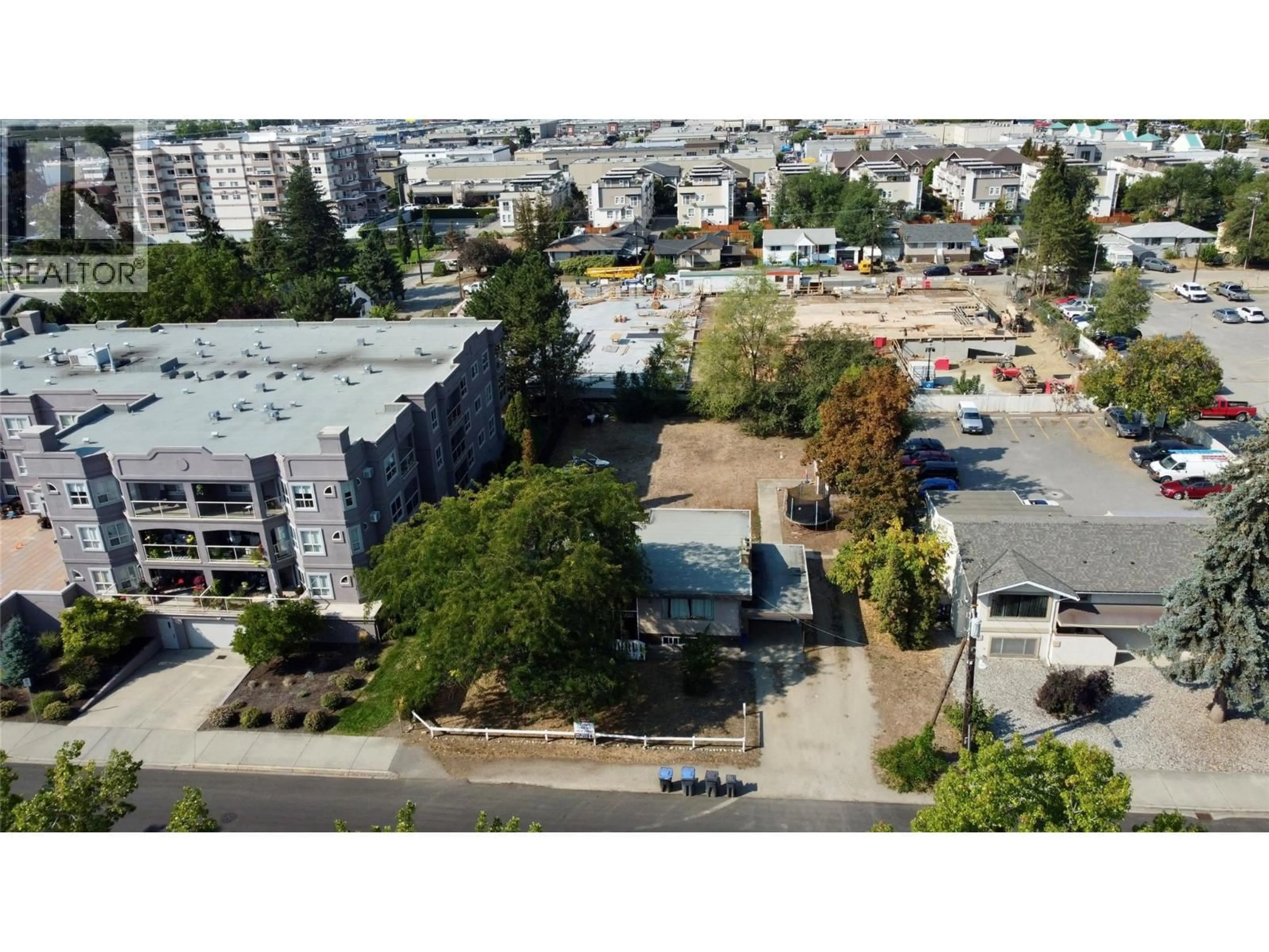 A pic from outside/outdoor area/front of a property/back of a property/a pic from drone, city buildings view from balcony for 2110 VASILE ROAD, Kelowna British Columbia V1Y6H5