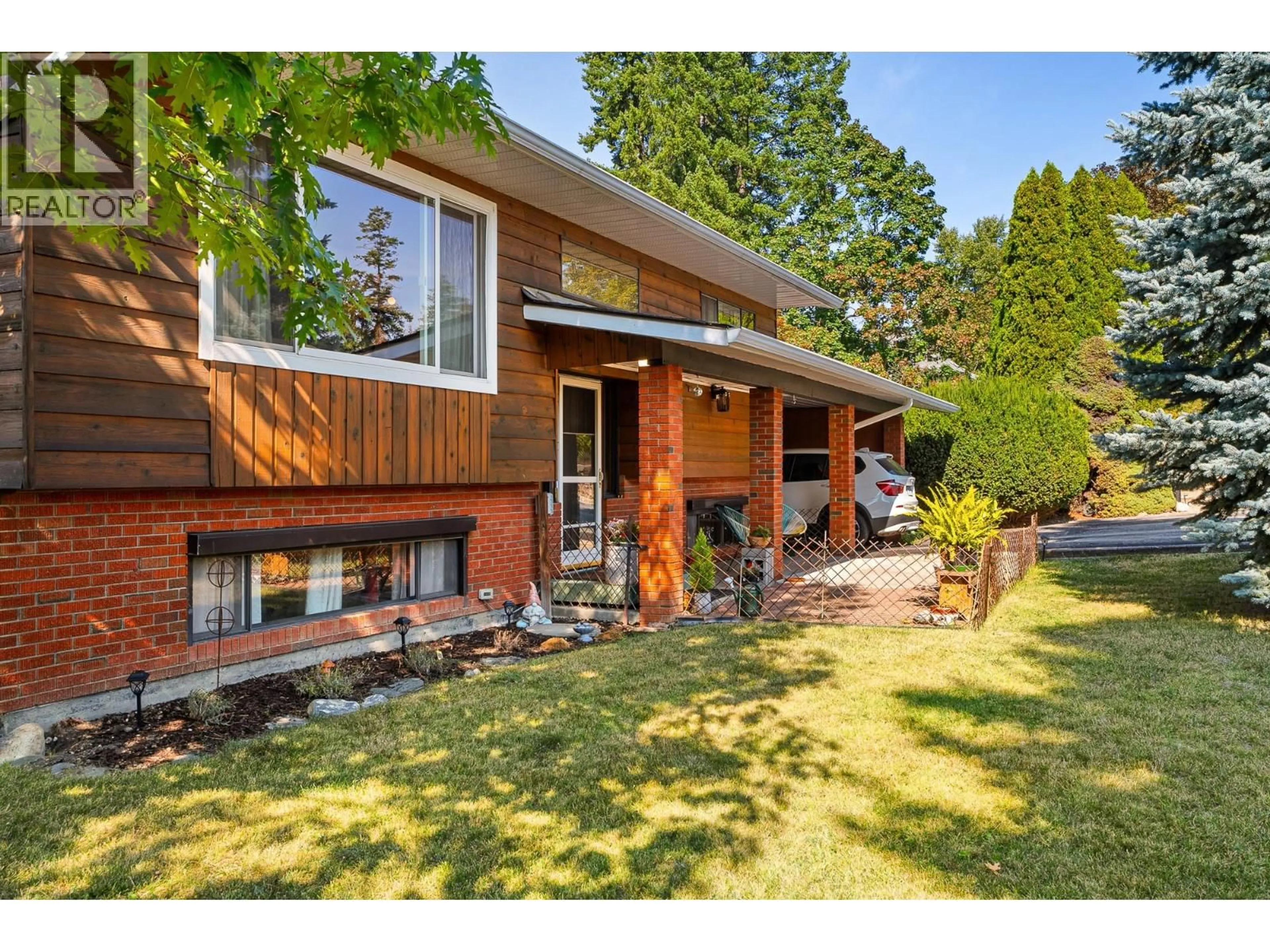 Home with brick exterior material, street for 181 17 STREET NORTHEAST, Salmon Arm British Columbia V1E1P3