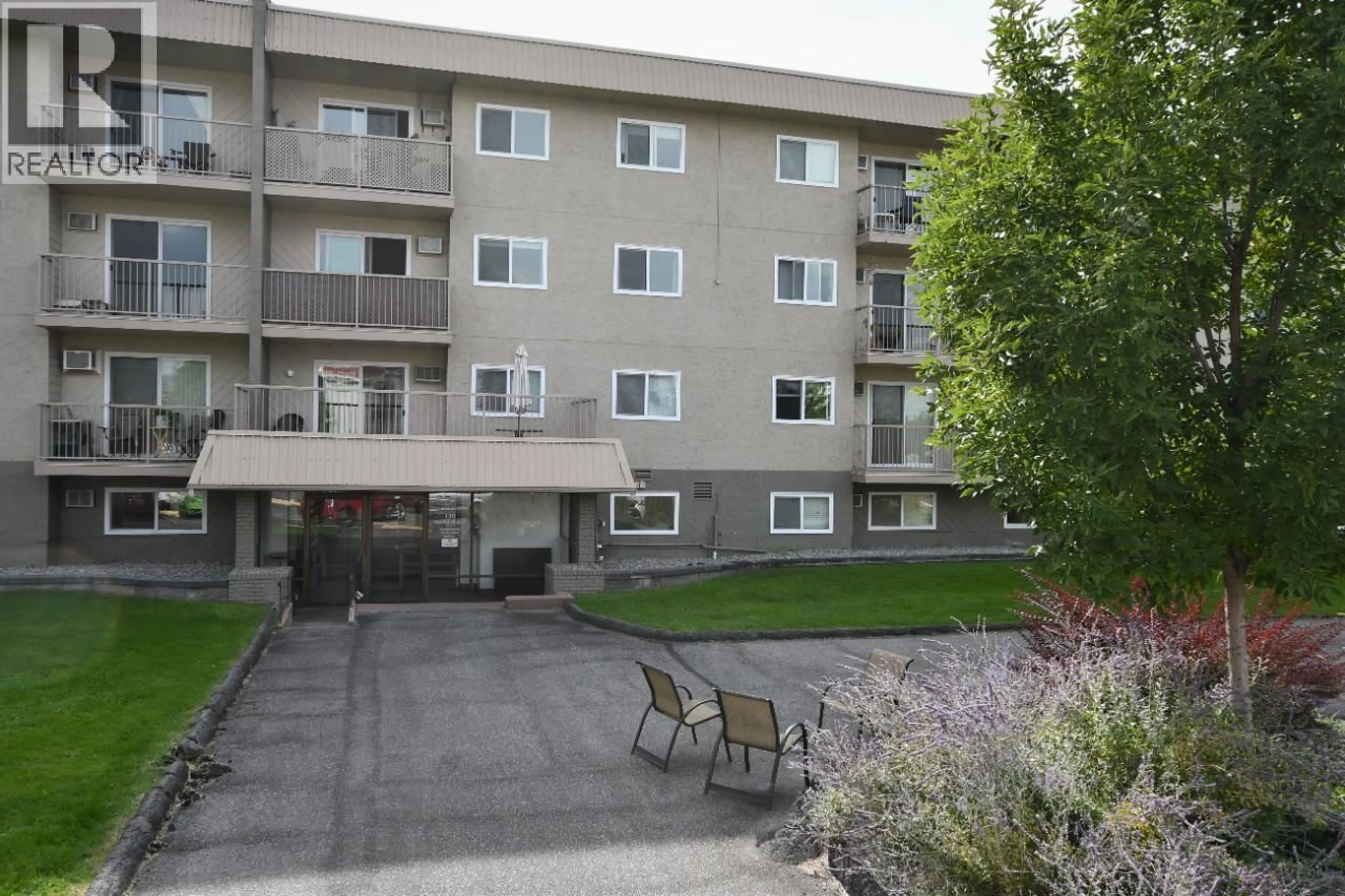 Patio, unknown for 406 - 130 SKAHA PLACE, Penticton British Columbia V2A7J6