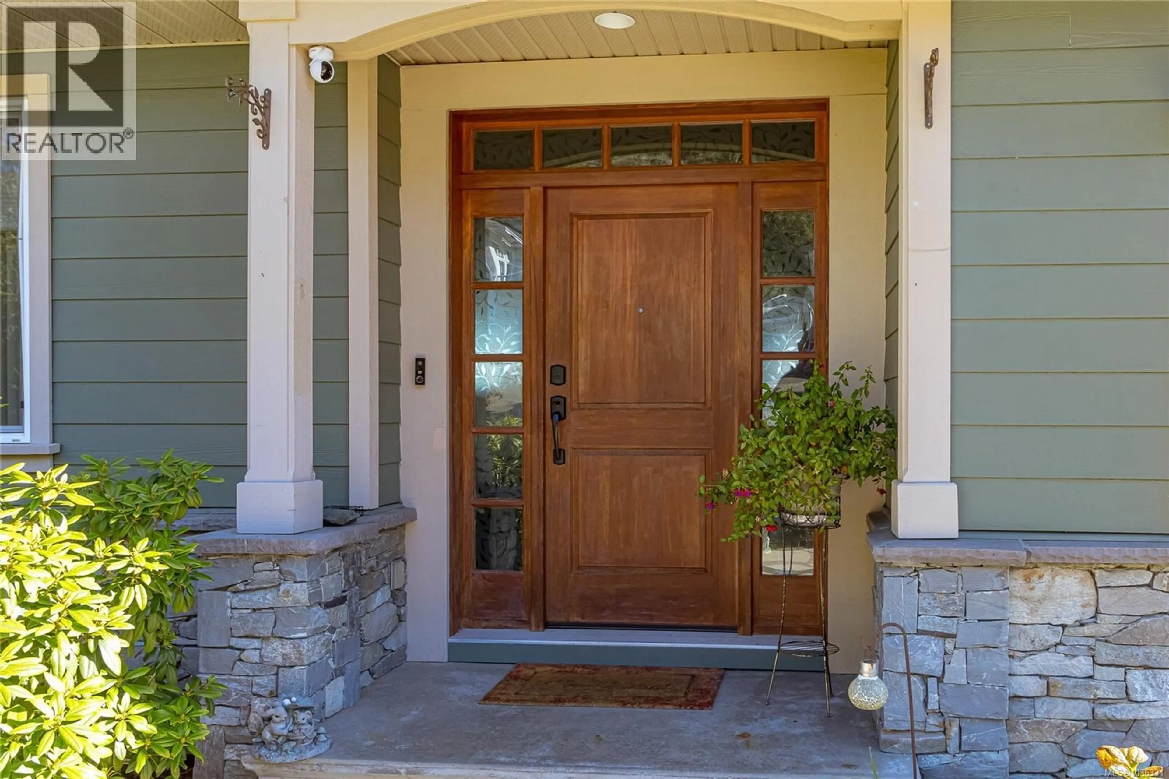 Indoor entryway for 3387 HAIDA DRIVE, Colwood British Columbia V9C3V9