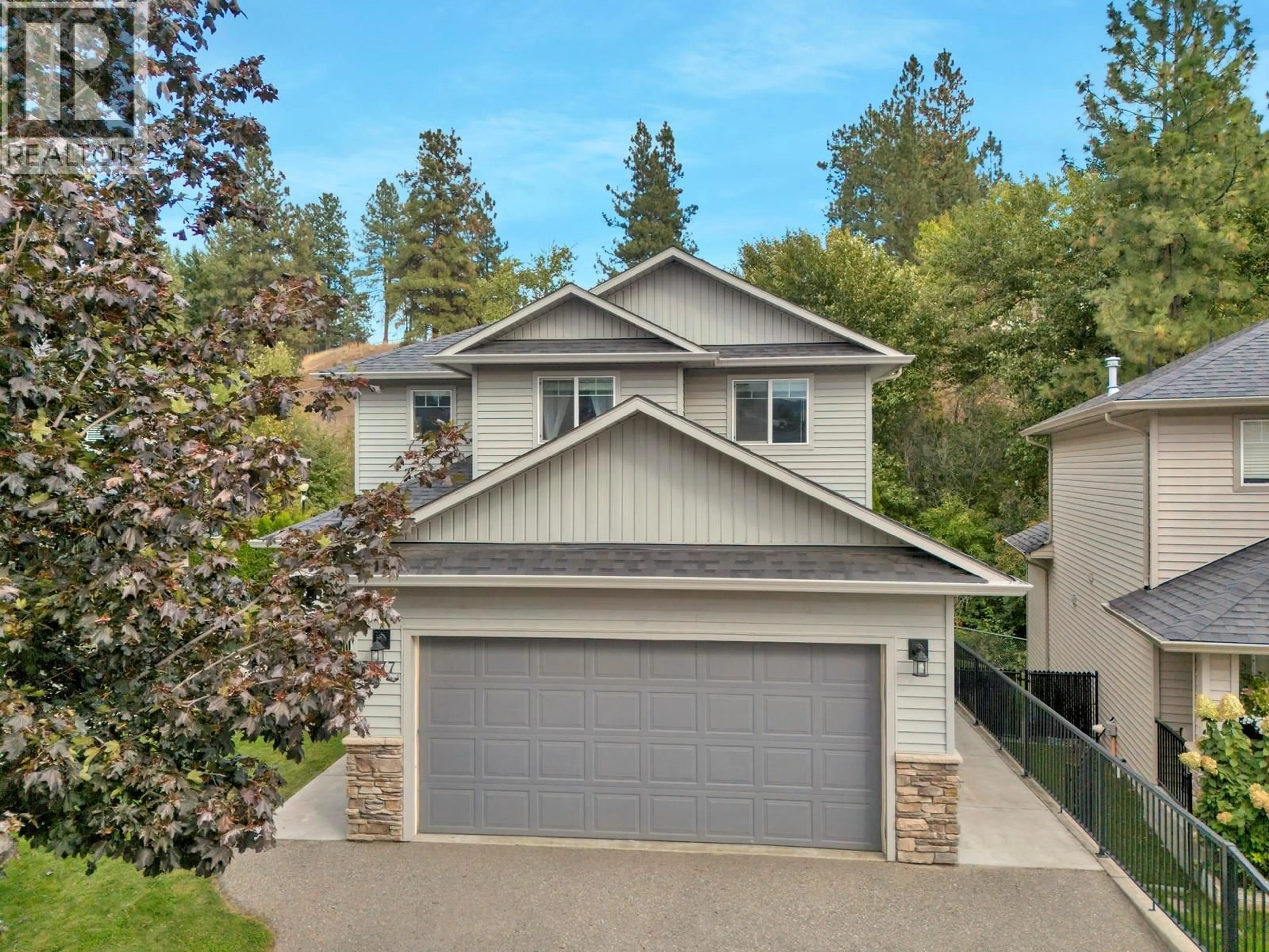 Home with vinyl exterior material, street for 3477 CREEKVIEW CRESCENT, West Kelowna British Columbia V4T3C5