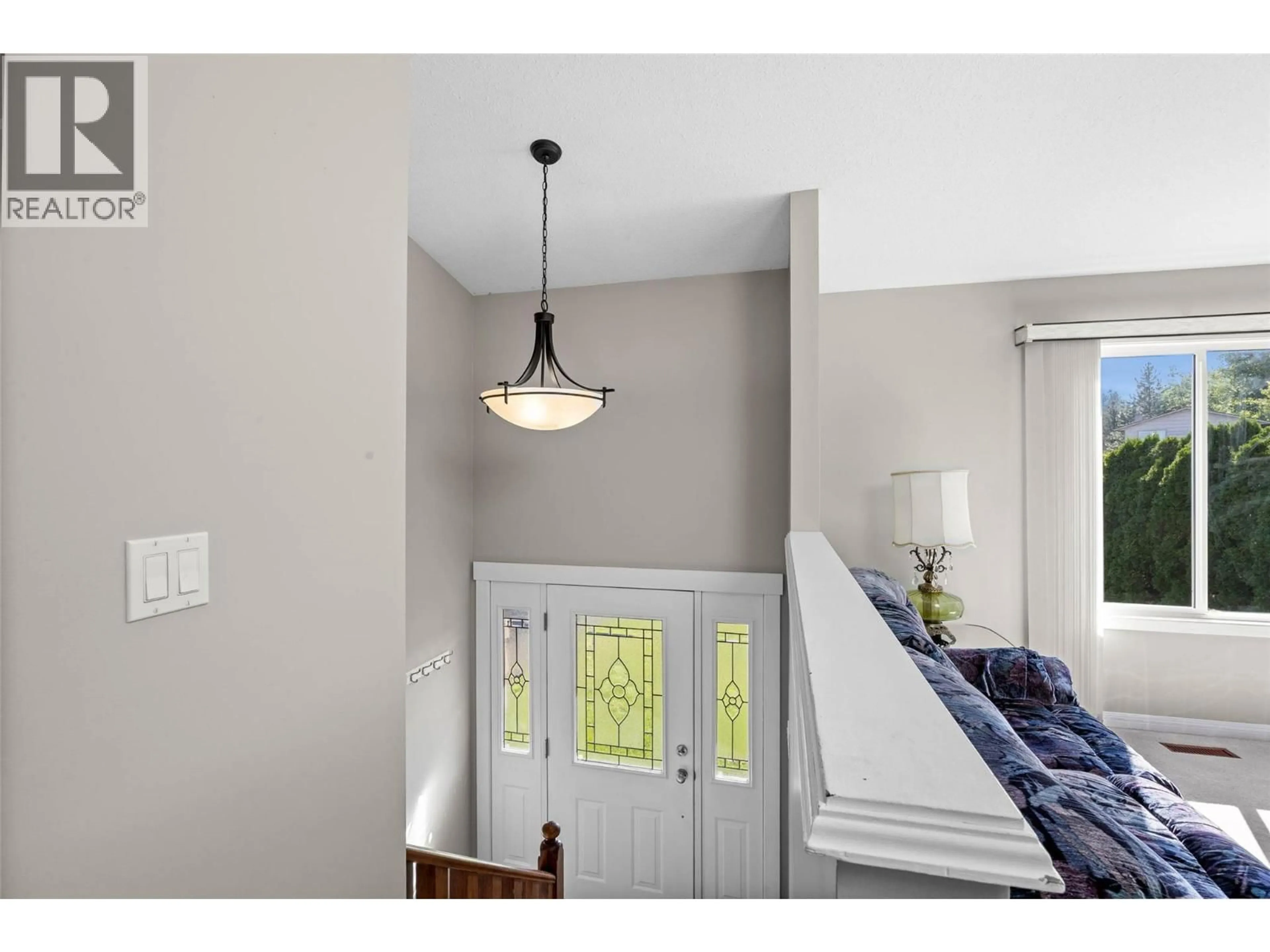 Indoor entryway for 1878 WHISTLER COURT, Kamloops British Columbia V2E1X7
