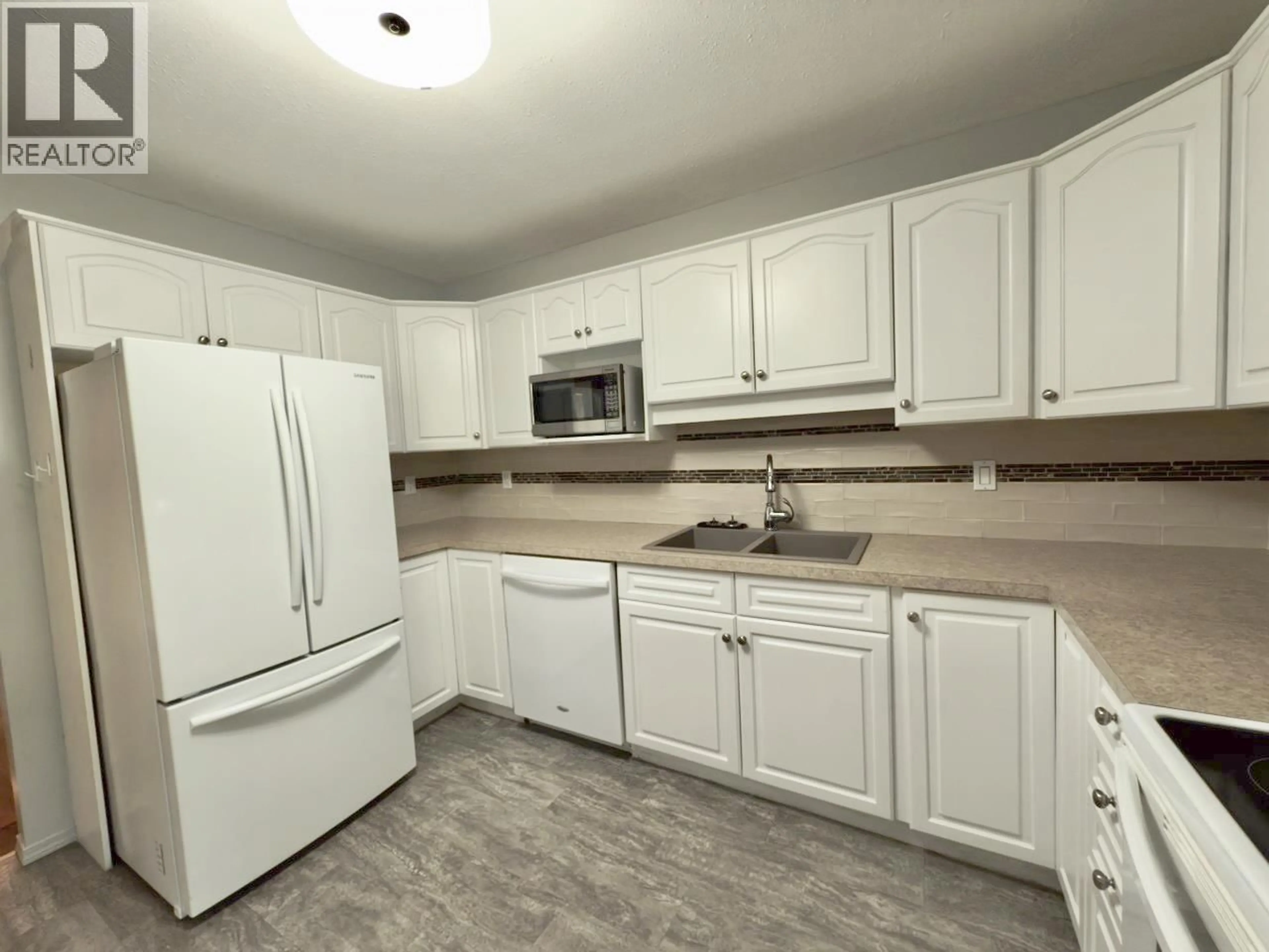 Standard kitchen, unknown for 27 - 115 REDWING PLACE, Oliver British Columbia V0H1T4