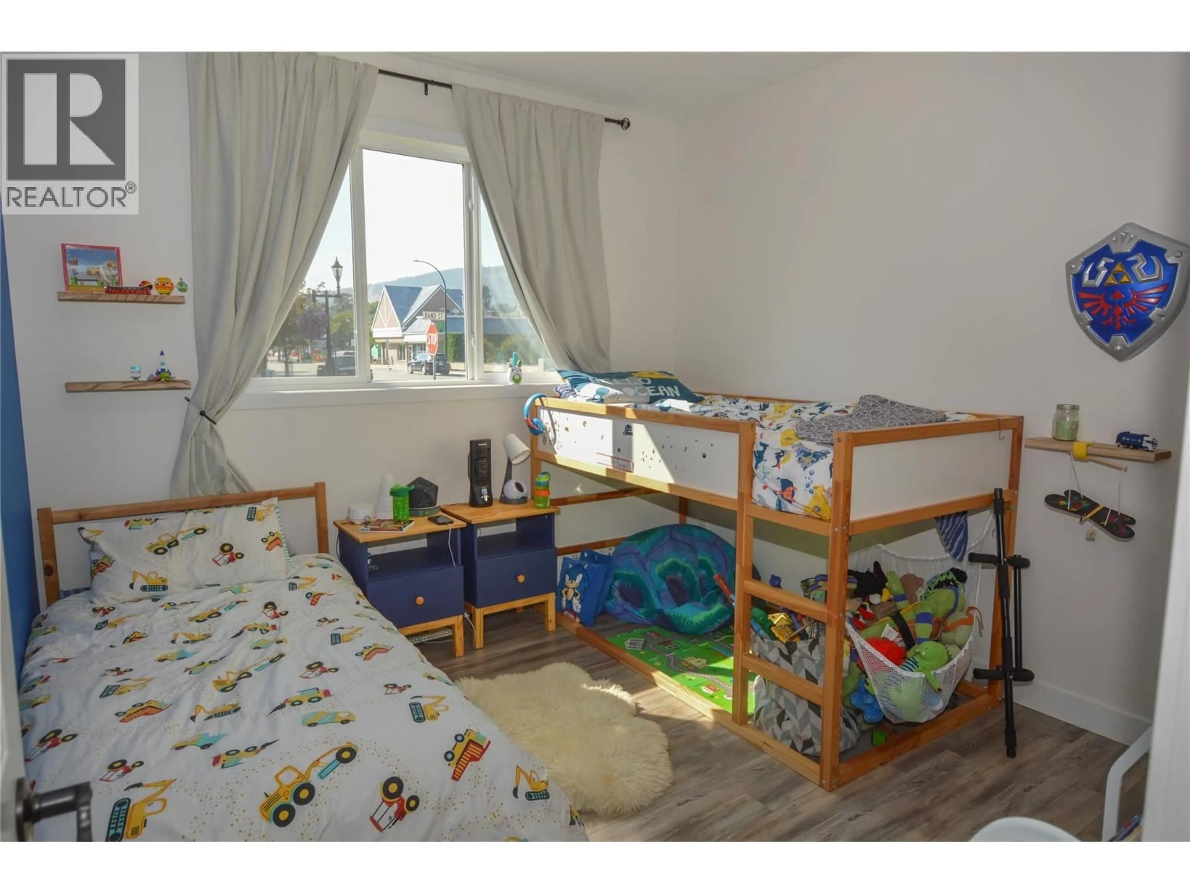 A pic of a room for 10126 RAND STREET, Summerland British Columbia V0H1Z5