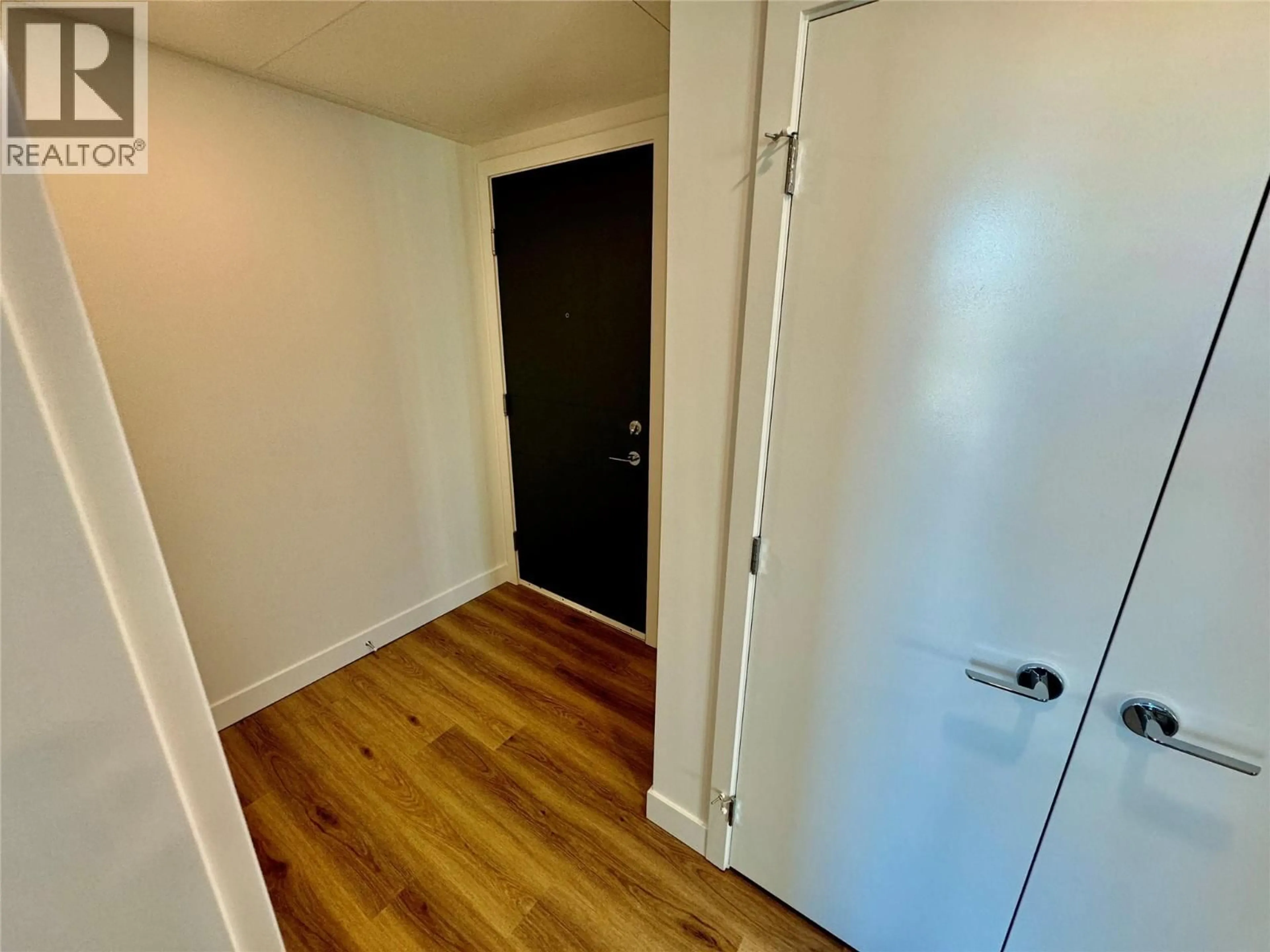 A pic of a room for 2110 - 1488 BERTRAM STREET, Kelowna British Columbia V1Y0M6