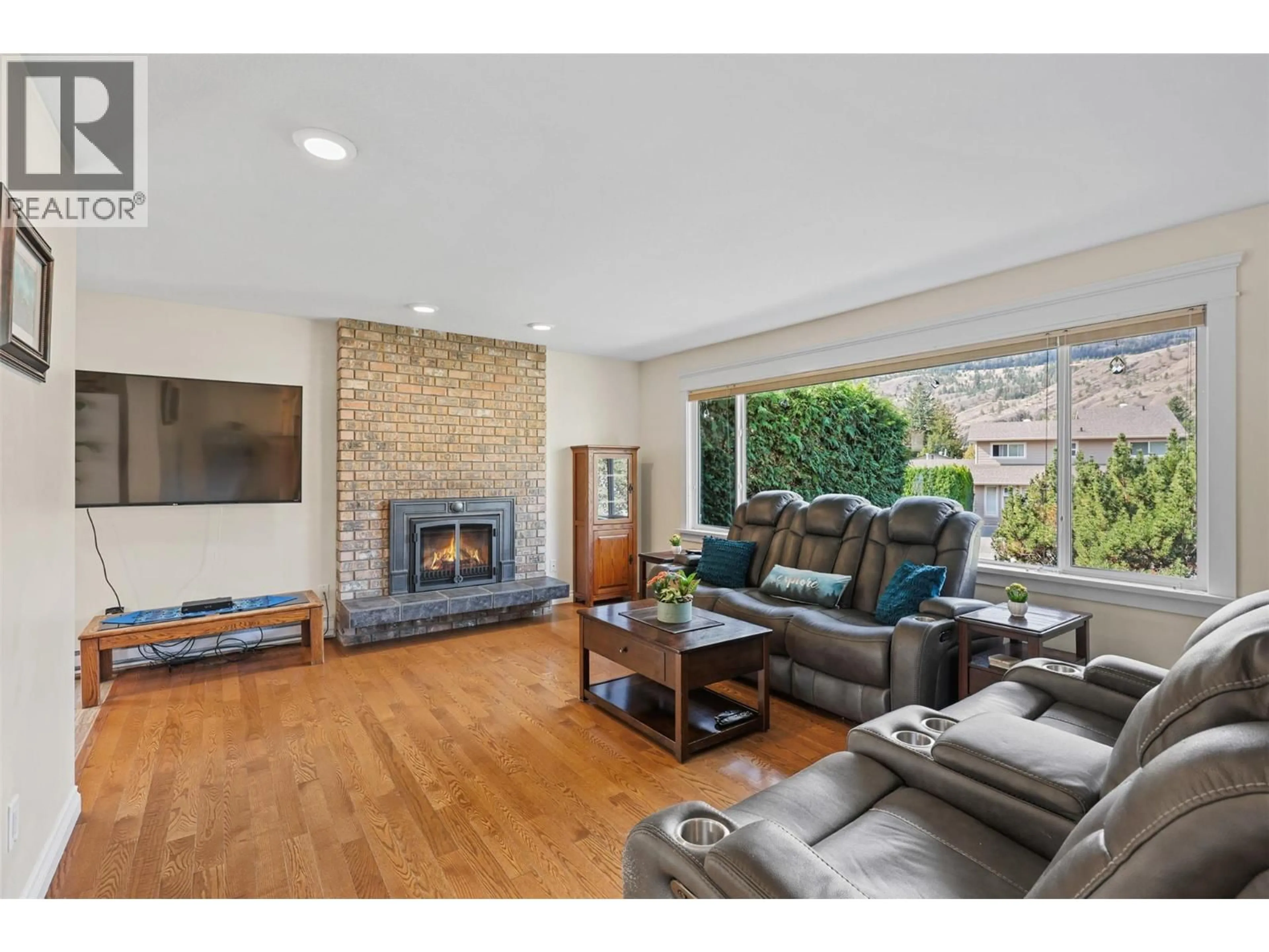 Living room with furniture, unknown for 3507 BANK ROAD, Kamloops British Columbia V2B7A3