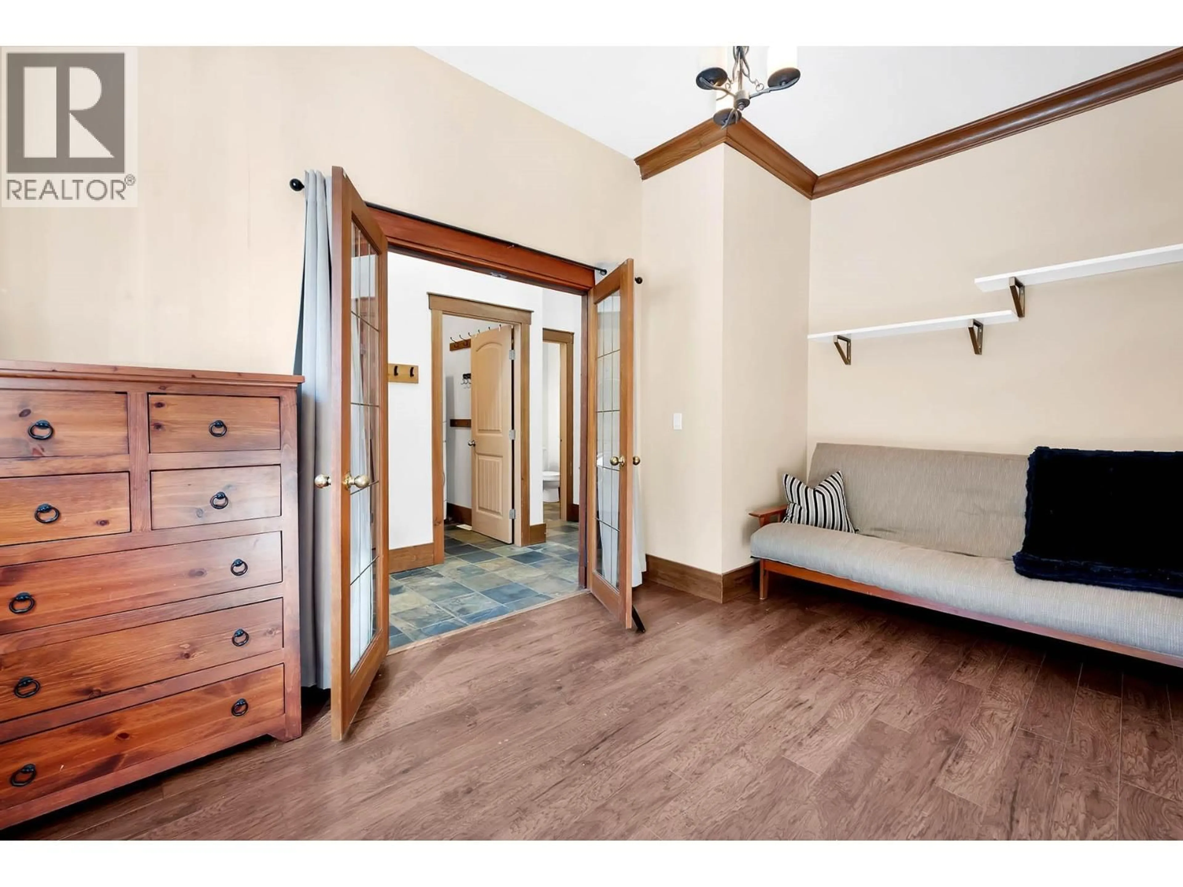 Indoor entryway for 1376 BURFIELD DRIVE, Kamloops British Columbia V0E5N0