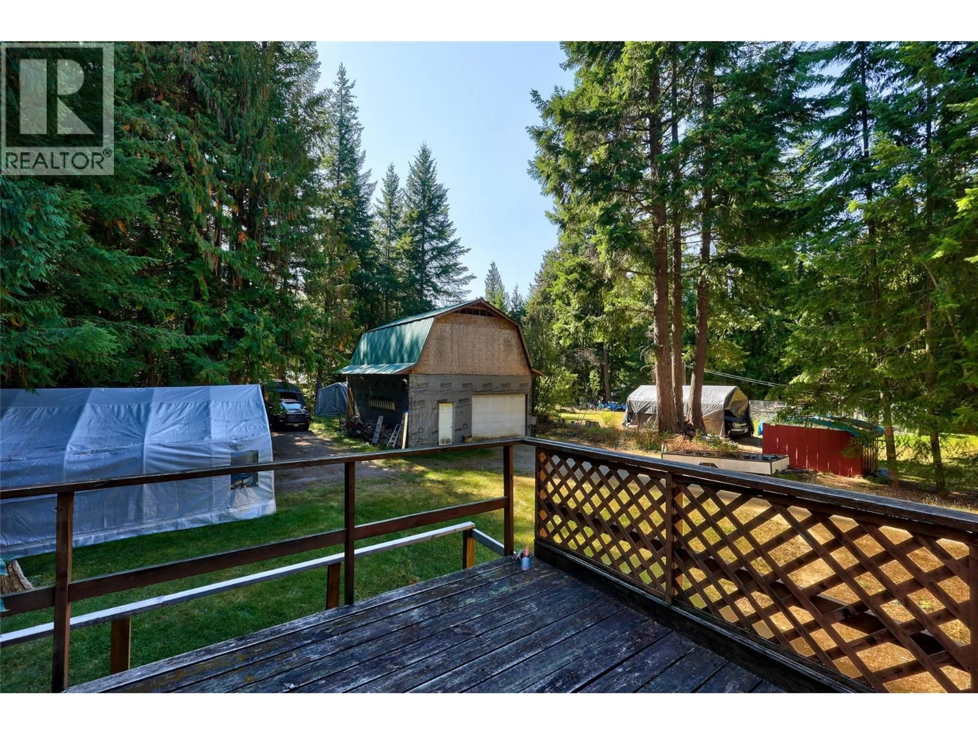A pic from outside/outdoor area/front of a property/back of a property/a pic from drone, forest/trees view for 4072 BUTTERS ROAD, Scotch Creek British Columbia v0e1m5