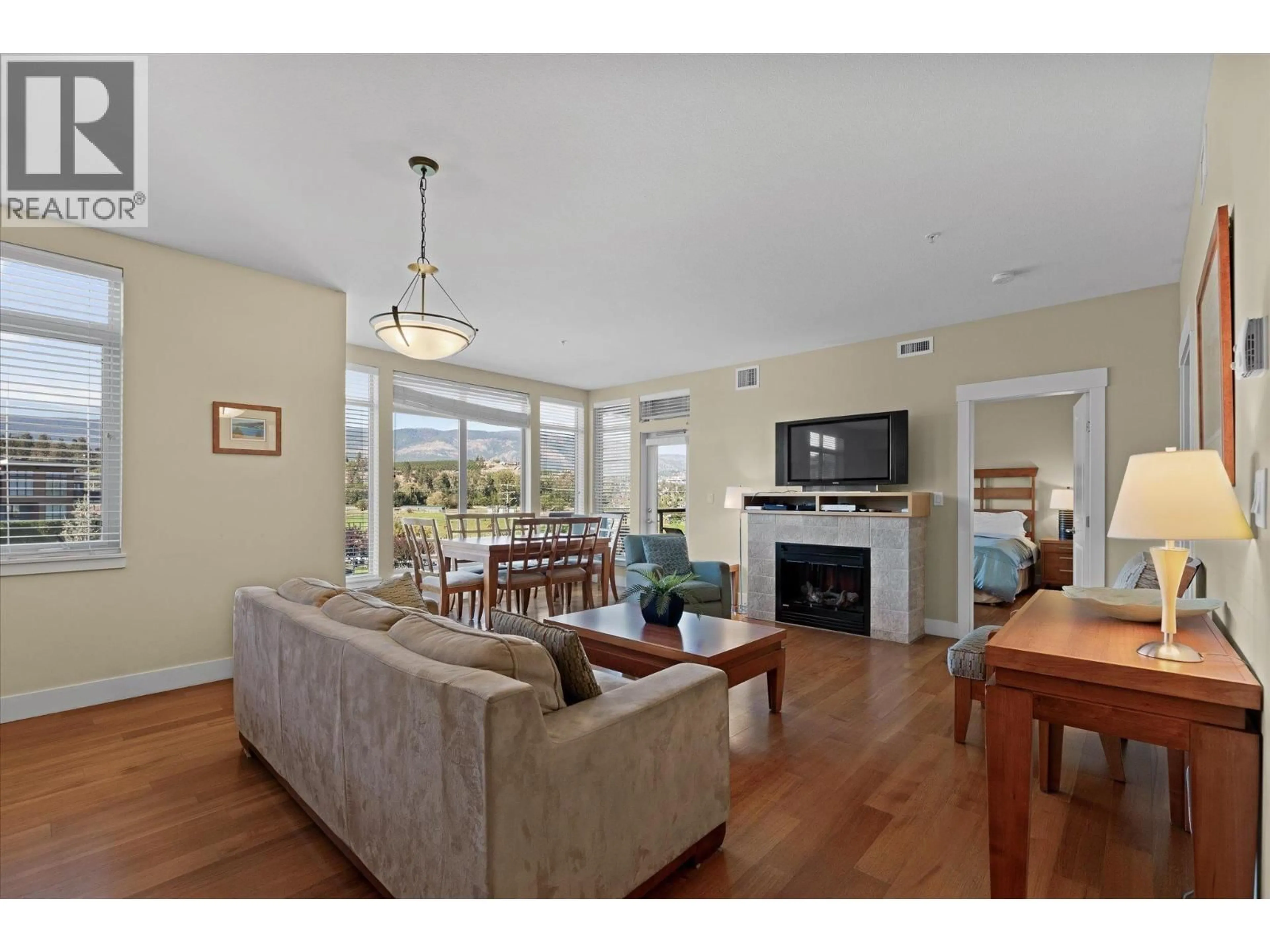 Living room with furniture, unknown for 301 - 4205 GELLATLY ROAD, West Kelowna British Columbia V4T2K2