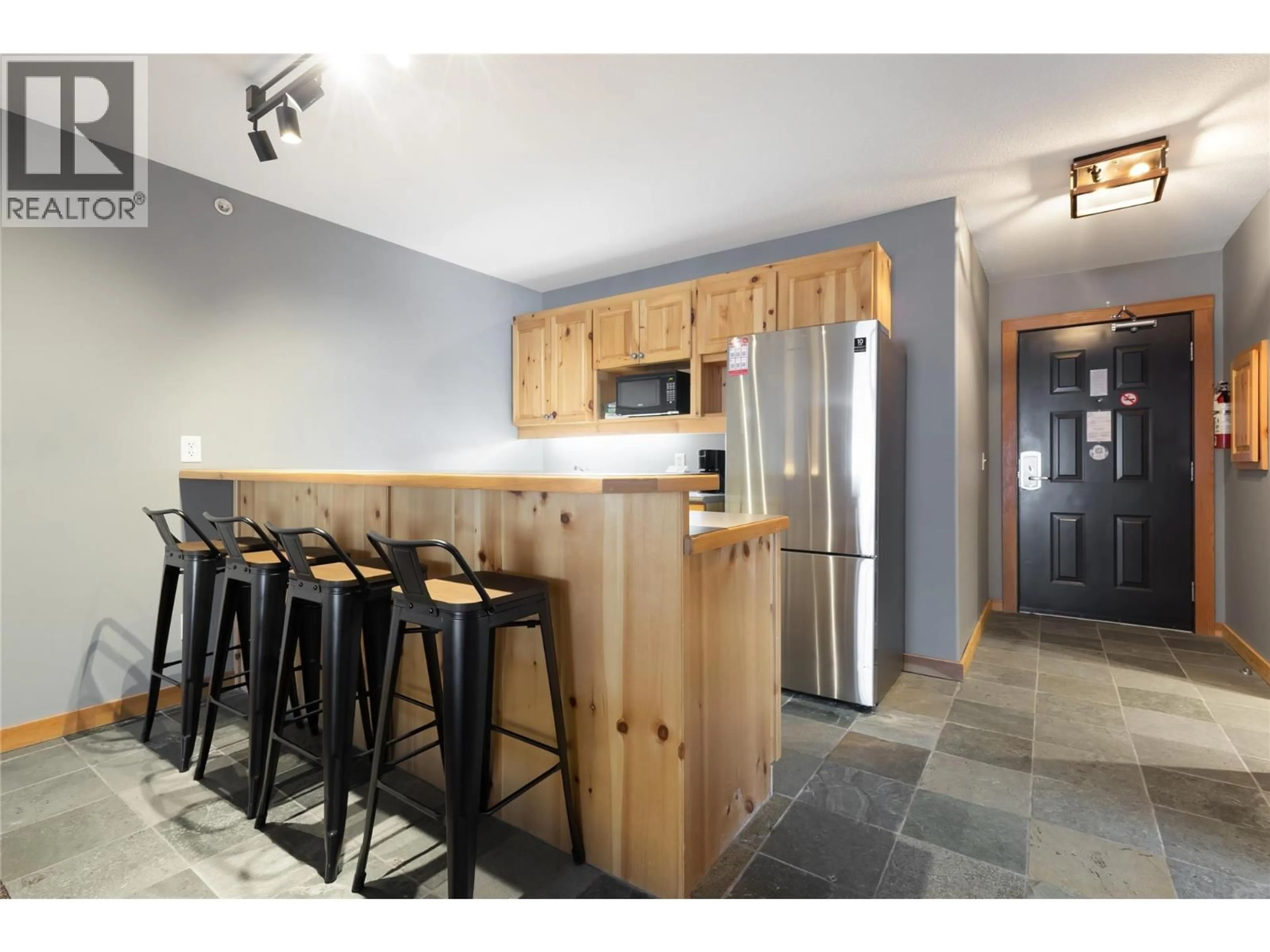 Unknown for 401 - 5335 BIG WHITE ROAD, Big White British Columbia V1P1T4