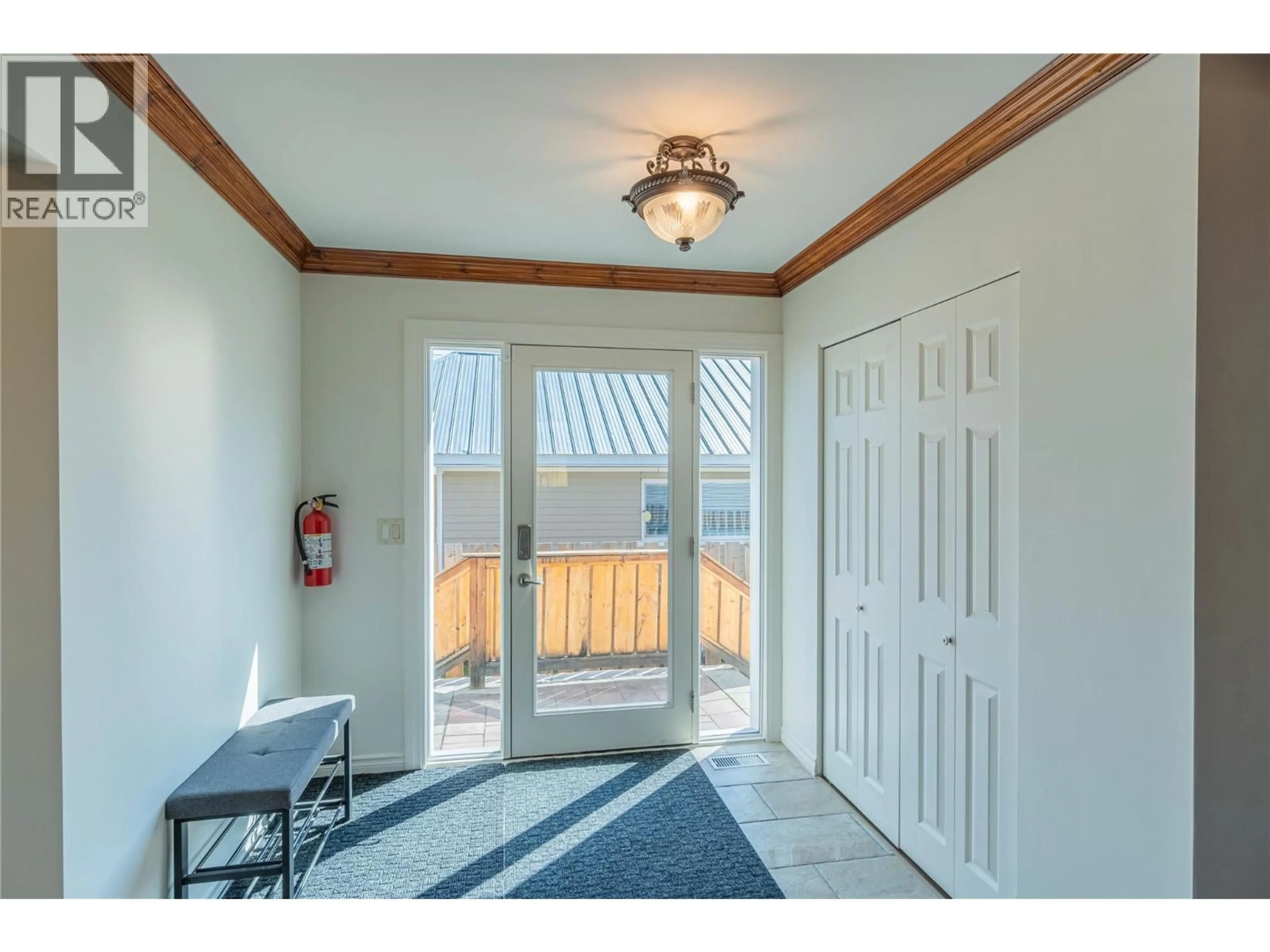 Indoor entryway for 283 LACHINE AVENUE, Princeton British Columbia V0X1W0
